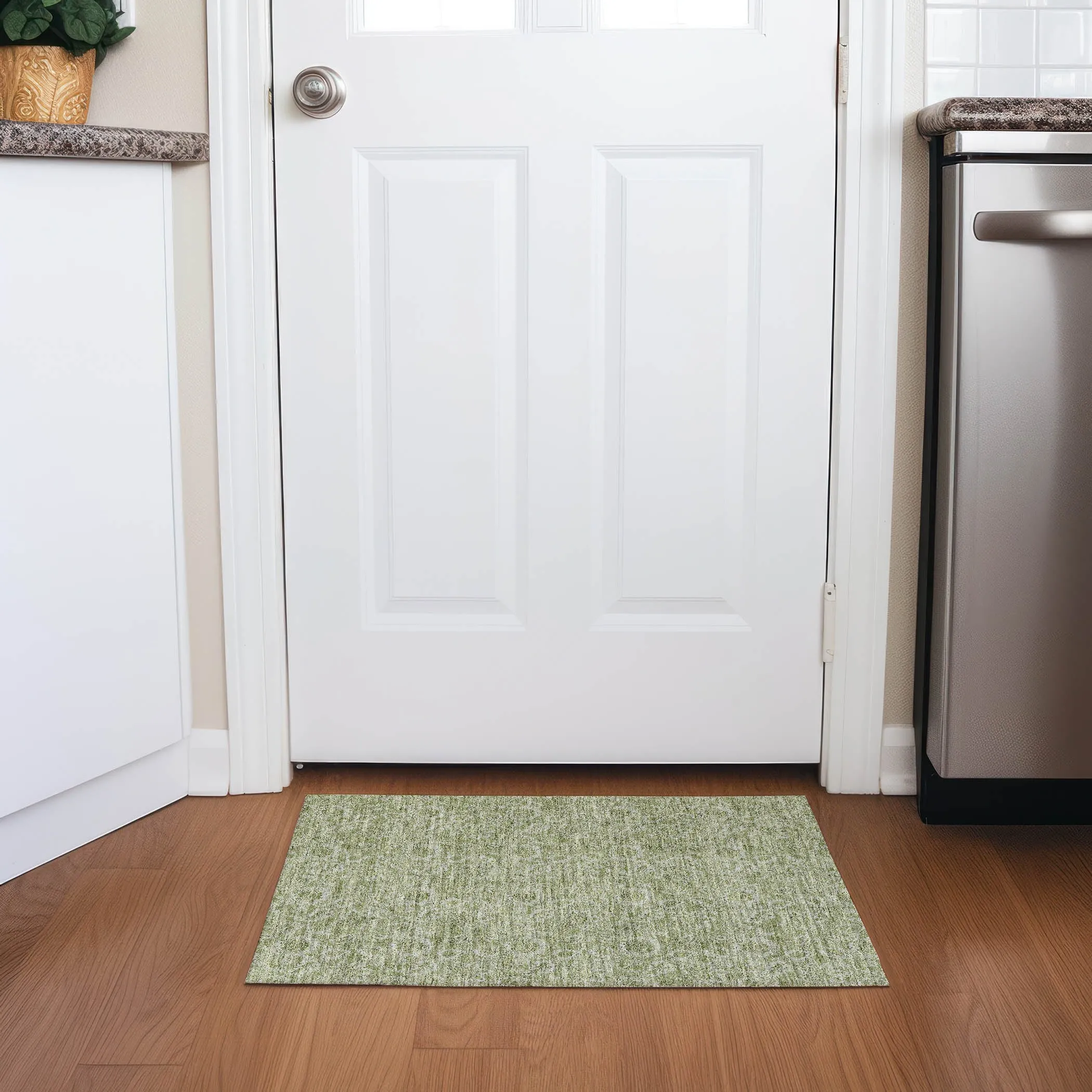 Machine Washable Indoor/ Outdoor Chantille Floral Farmhouse Rug