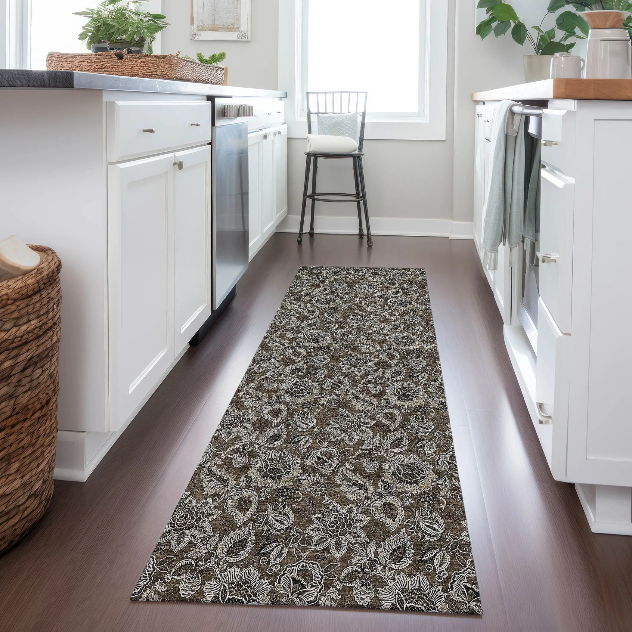 Machine Washable Indoor/ Outdoor Chantille Floral Farmhouse Rug