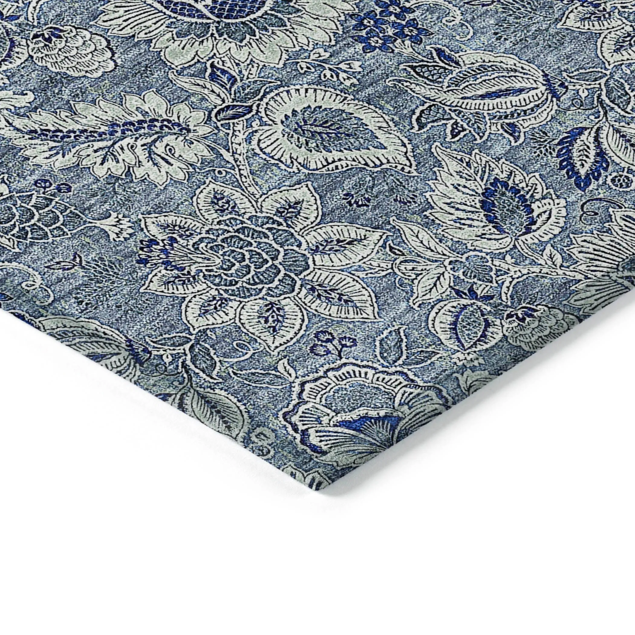 Machine Washable Indoor/ Outdoor Chantille Floral Farmhouse Rug
