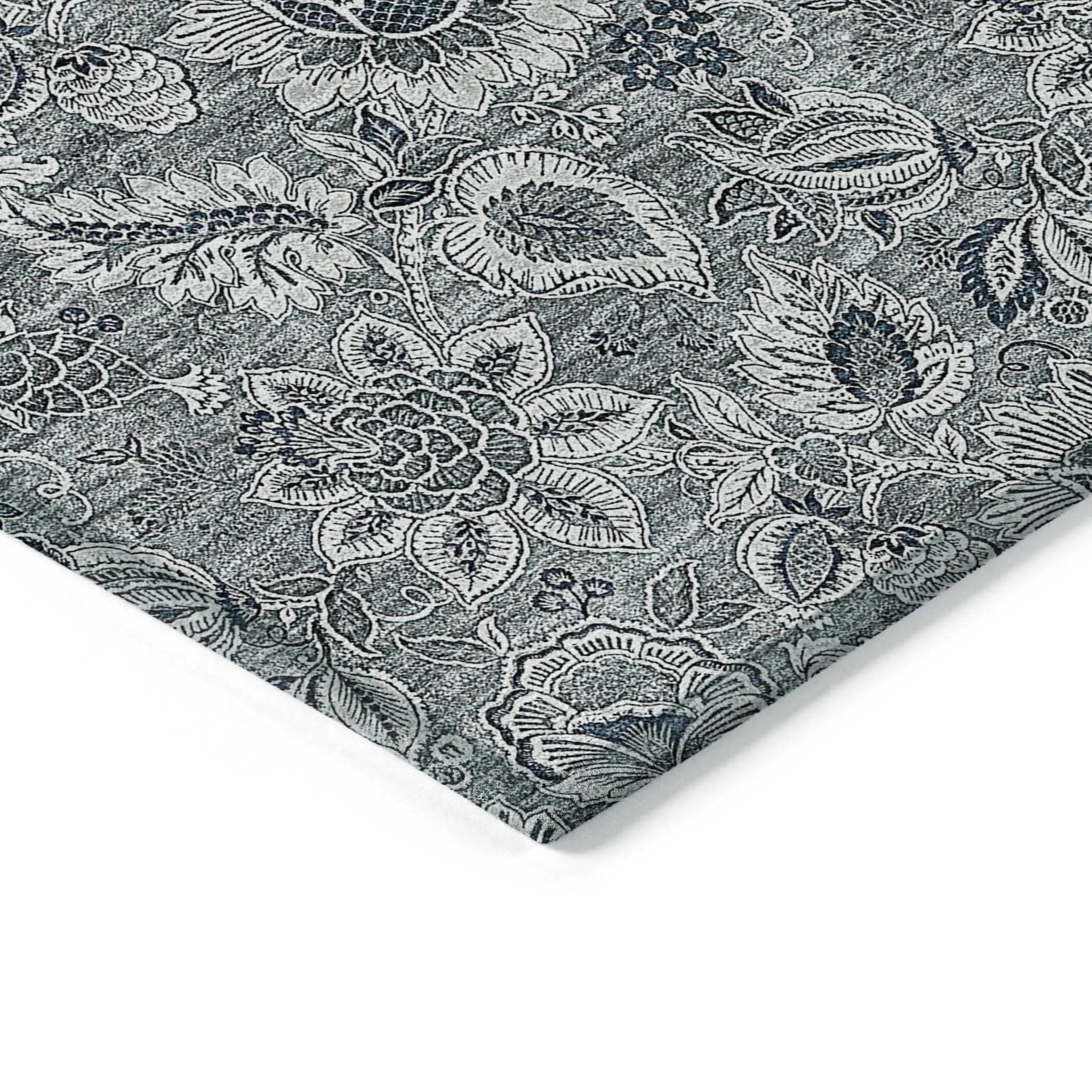 Machine Washable Indoor/ Outdoor Chantille Floral Farmhouse Rug