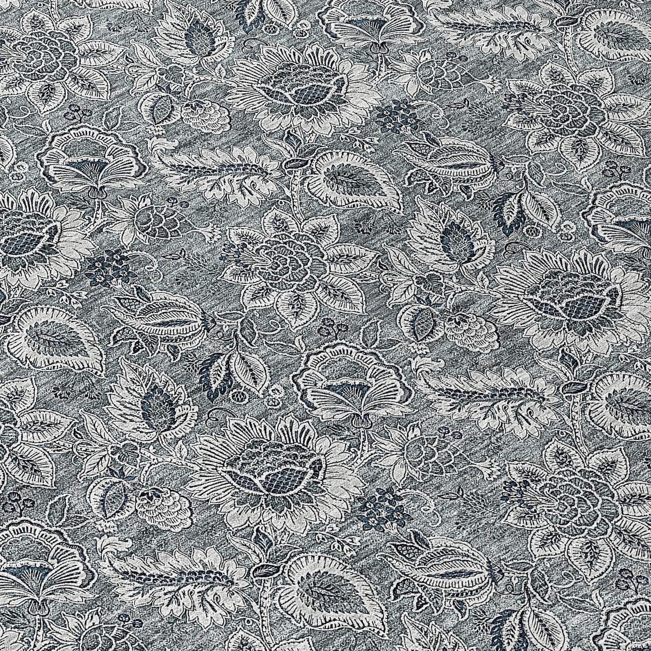 Machine Washable Indoor/ Outdoor Chantille Floral Farmhouse Rug