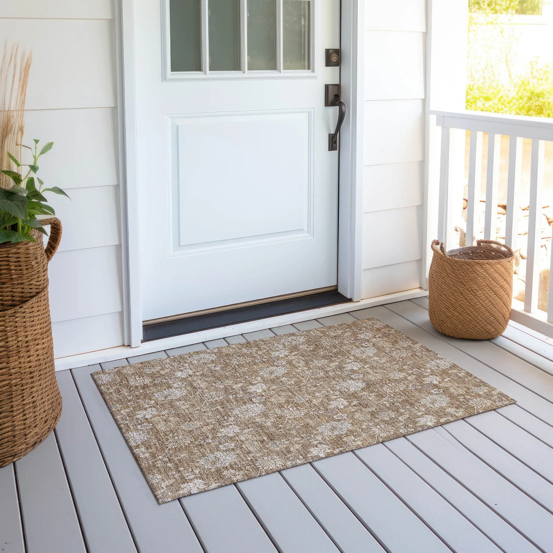 Machine Washable Indoor/ Outdoor Chantille Floral Farmhouse Rug