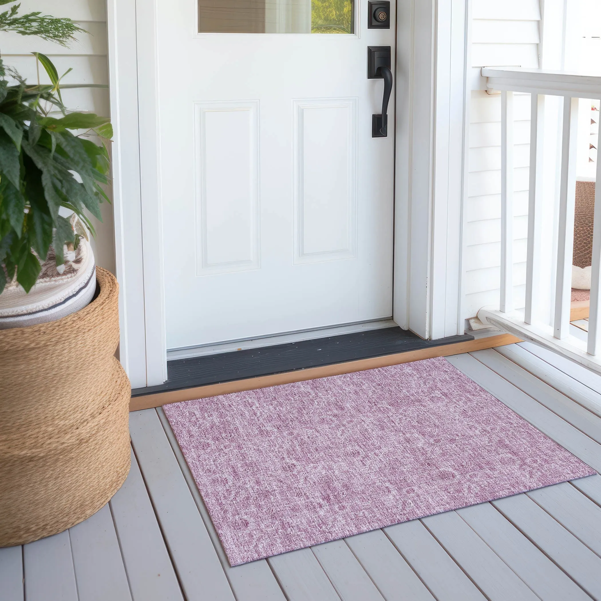 Machine Washable Indoor/ Outdoor Chantille Floral Farmhouse Rug
