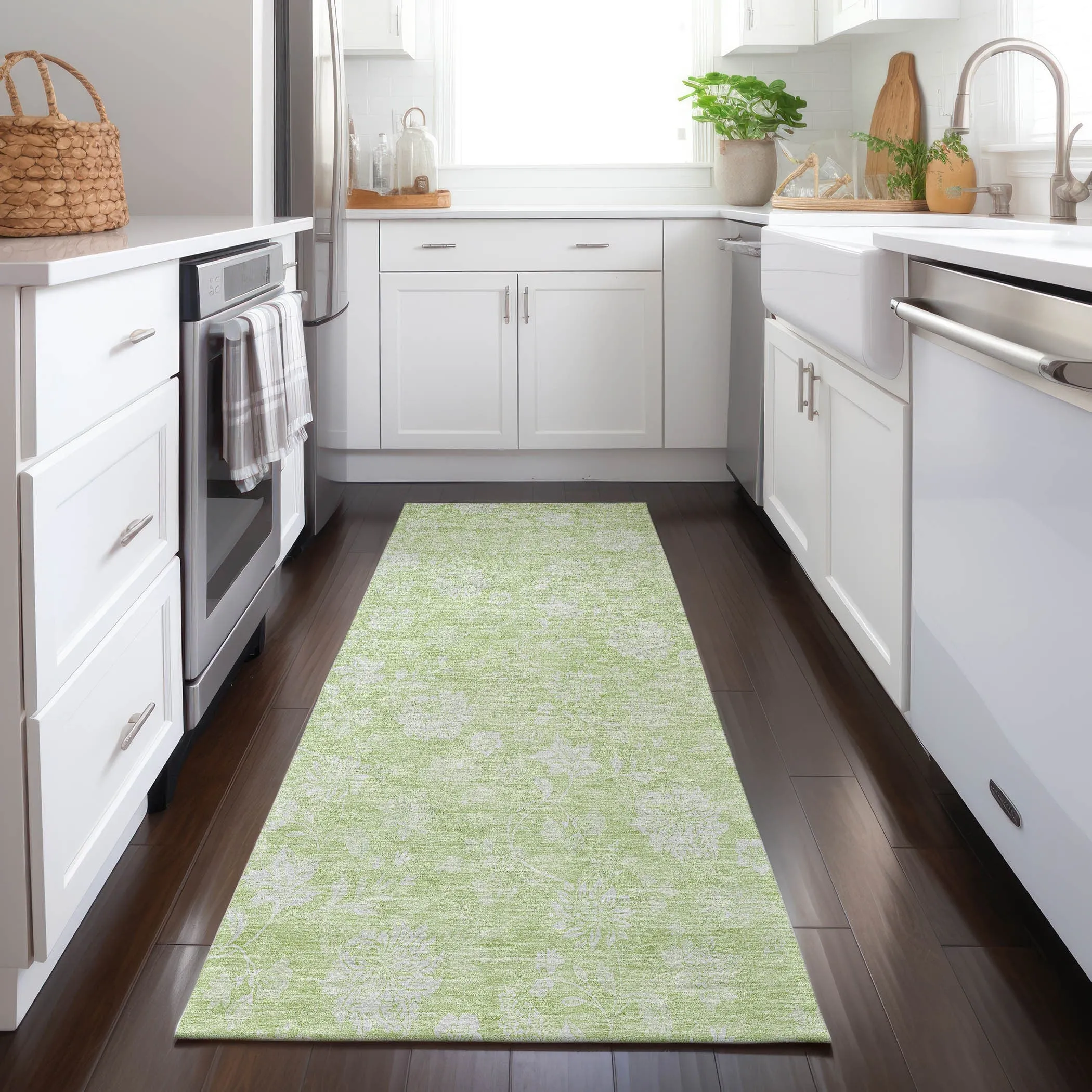 Machine Washable Indoor/ Outdoor Chantille Floral Farmhouse Rug