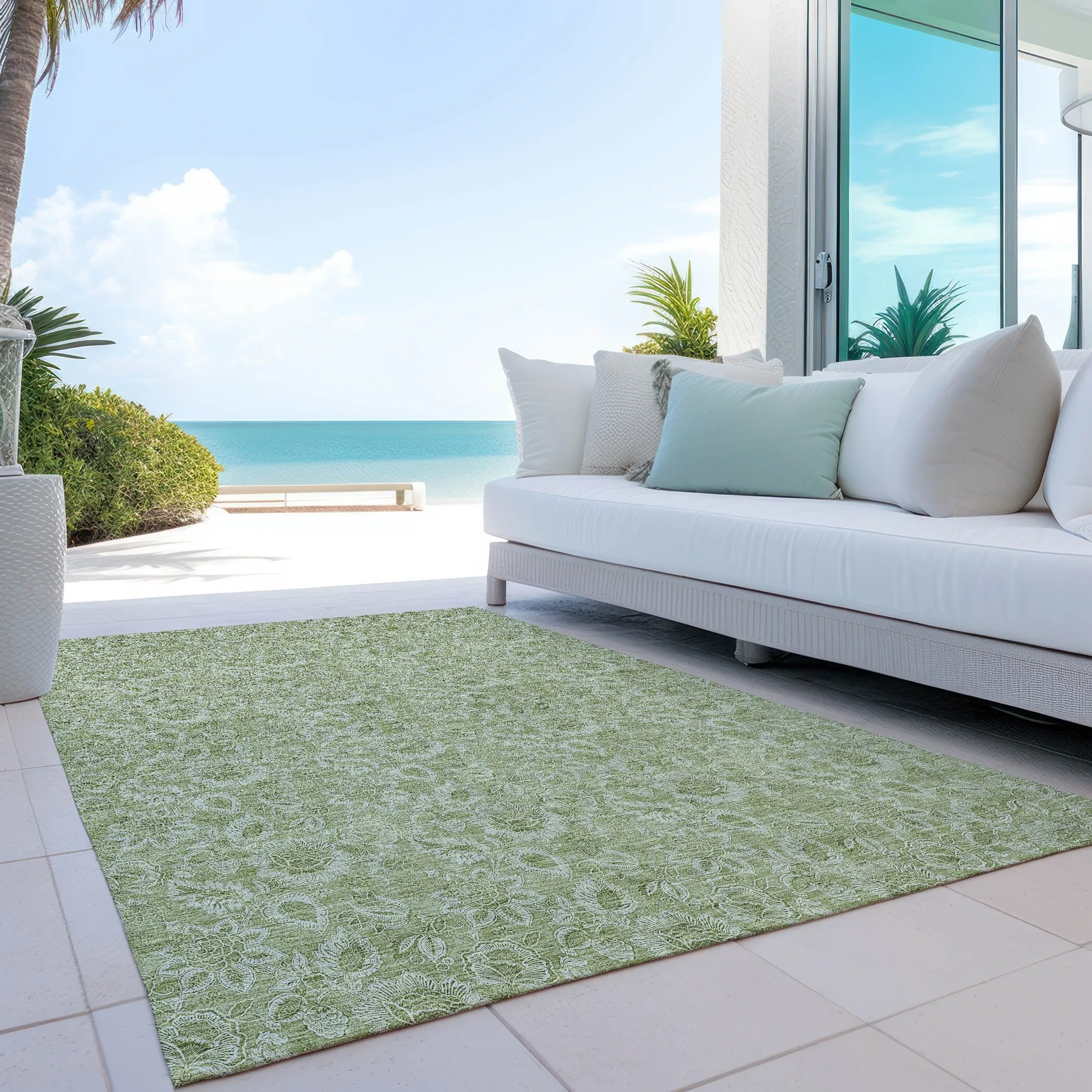Machine Washable Indoor/ Outdoor Chantille Floral Farmhouse Rug
