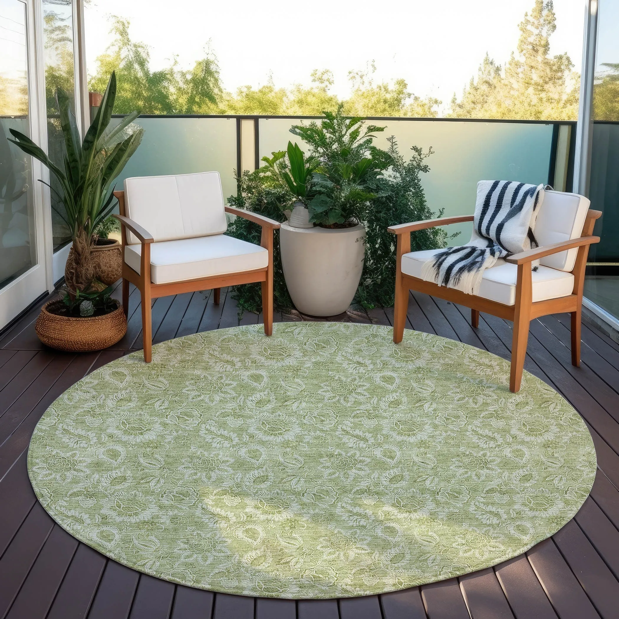 Machine Washable Indoor/ Outdoor Chantille Floral Farmhouse Rug