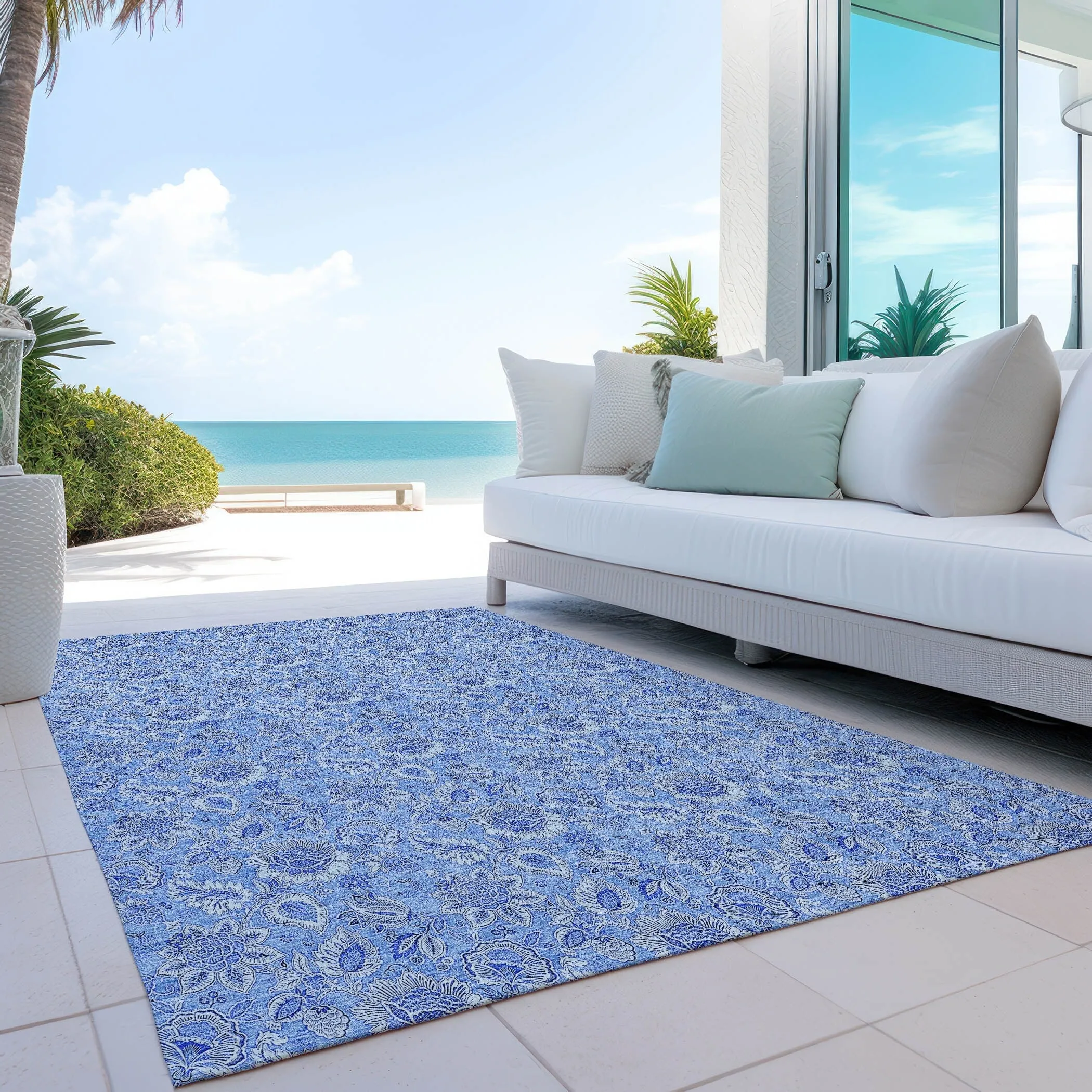 Machine Washable Indoor/ Outdoor Chantille Floral Farmhouse Rug