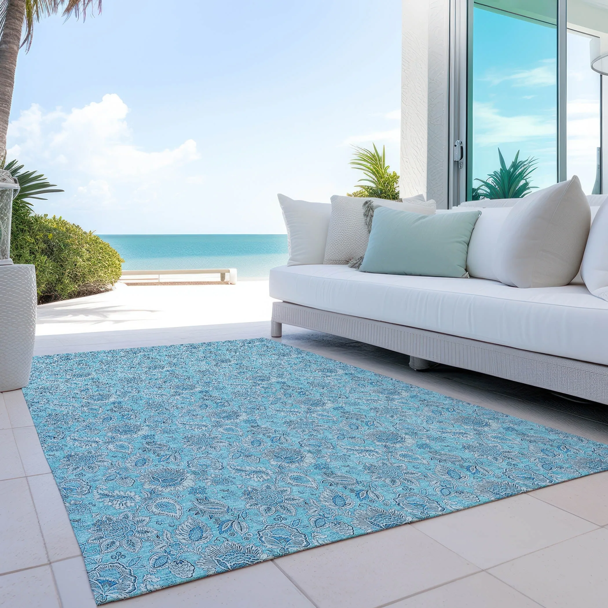Machine Washable Indoor/ Outdoor Chantille Floral Farmhouse Rug