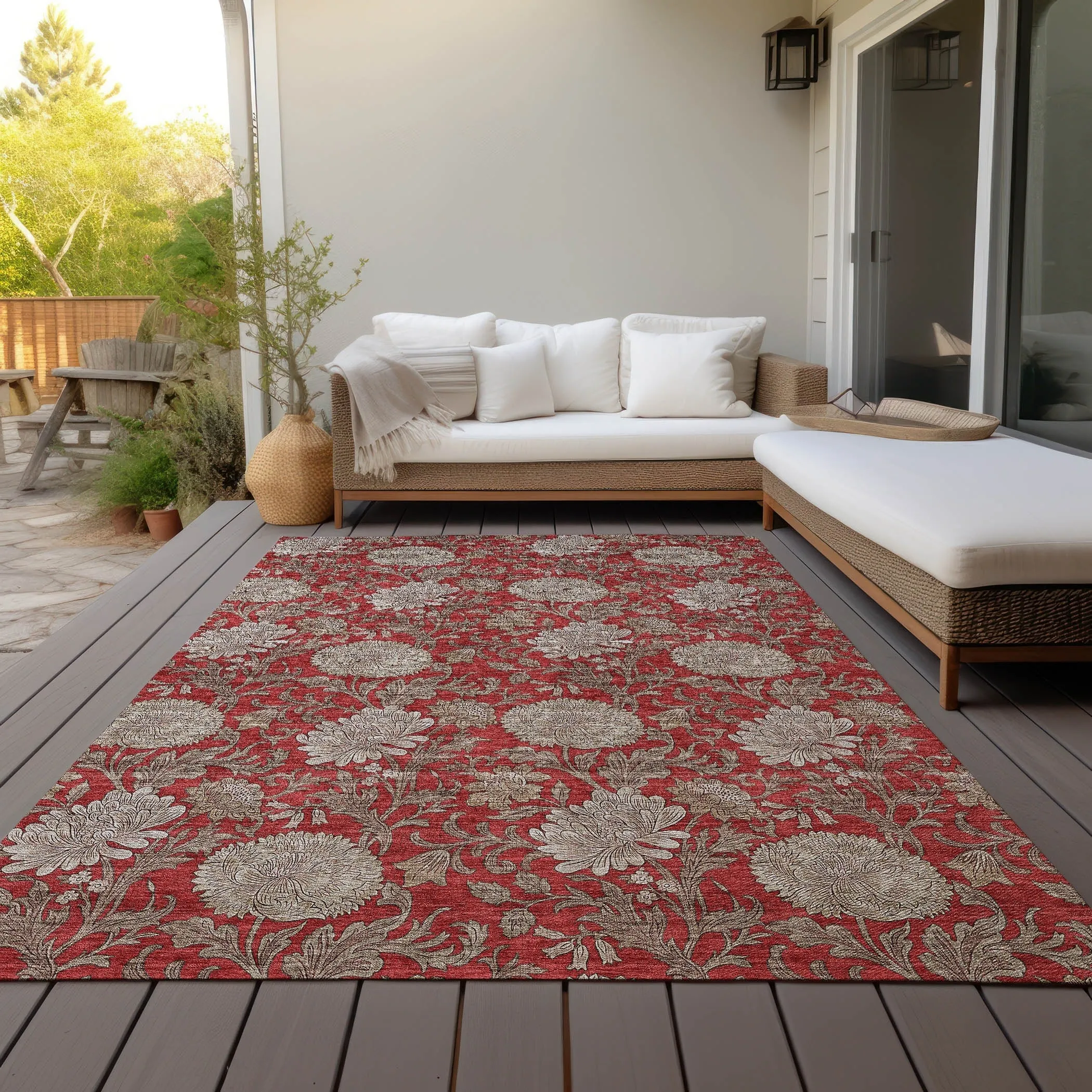 Machine Washable Indoor/ Outdoor Chantille Floral Rug