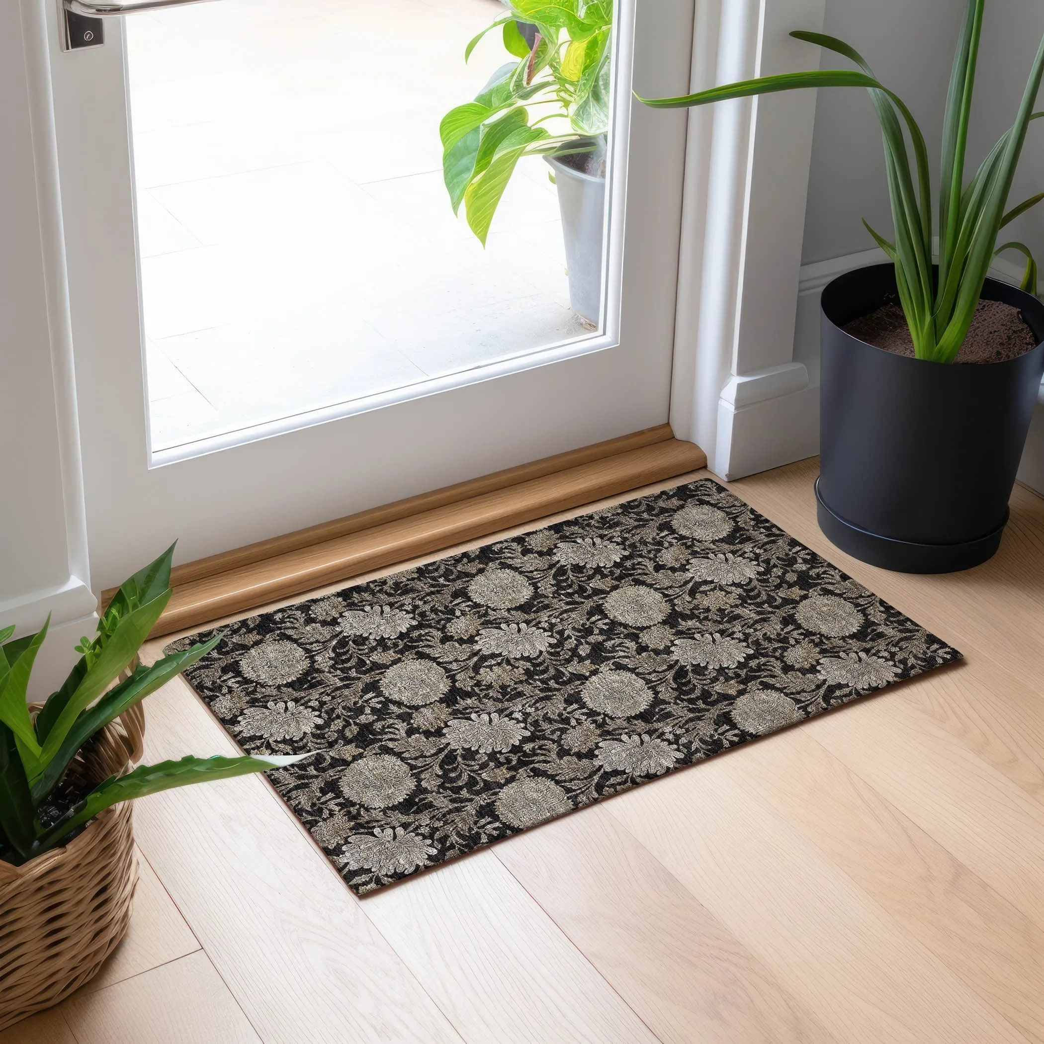 Machine Washable Indoor/ Outdoor Chantille Floral Rug