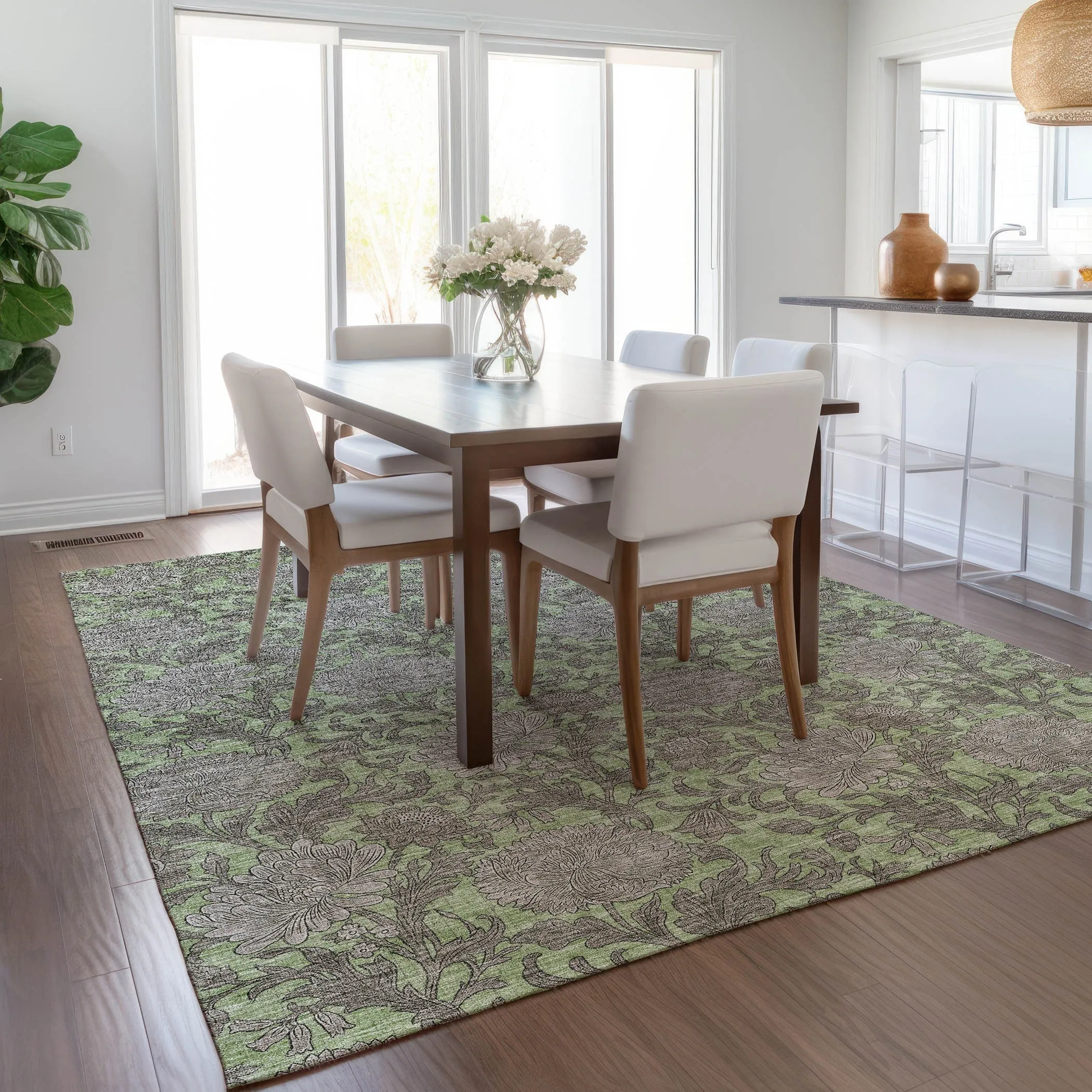 Machine Washable Indoor/ Outdoor Chantille Floral Rug