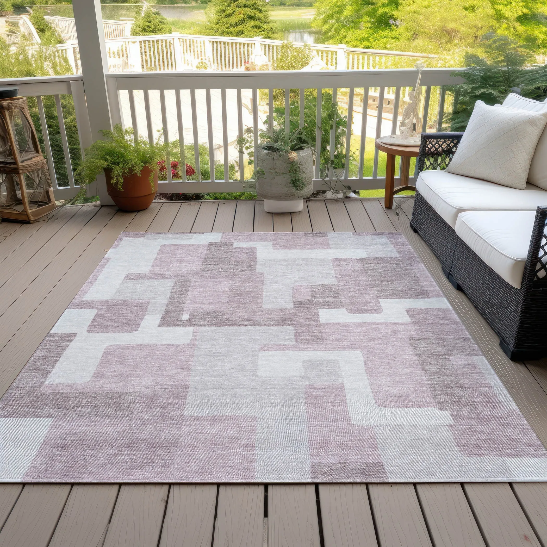 Machine Washable Indoor/ Outdoor Chantille Modern Blocks Rug