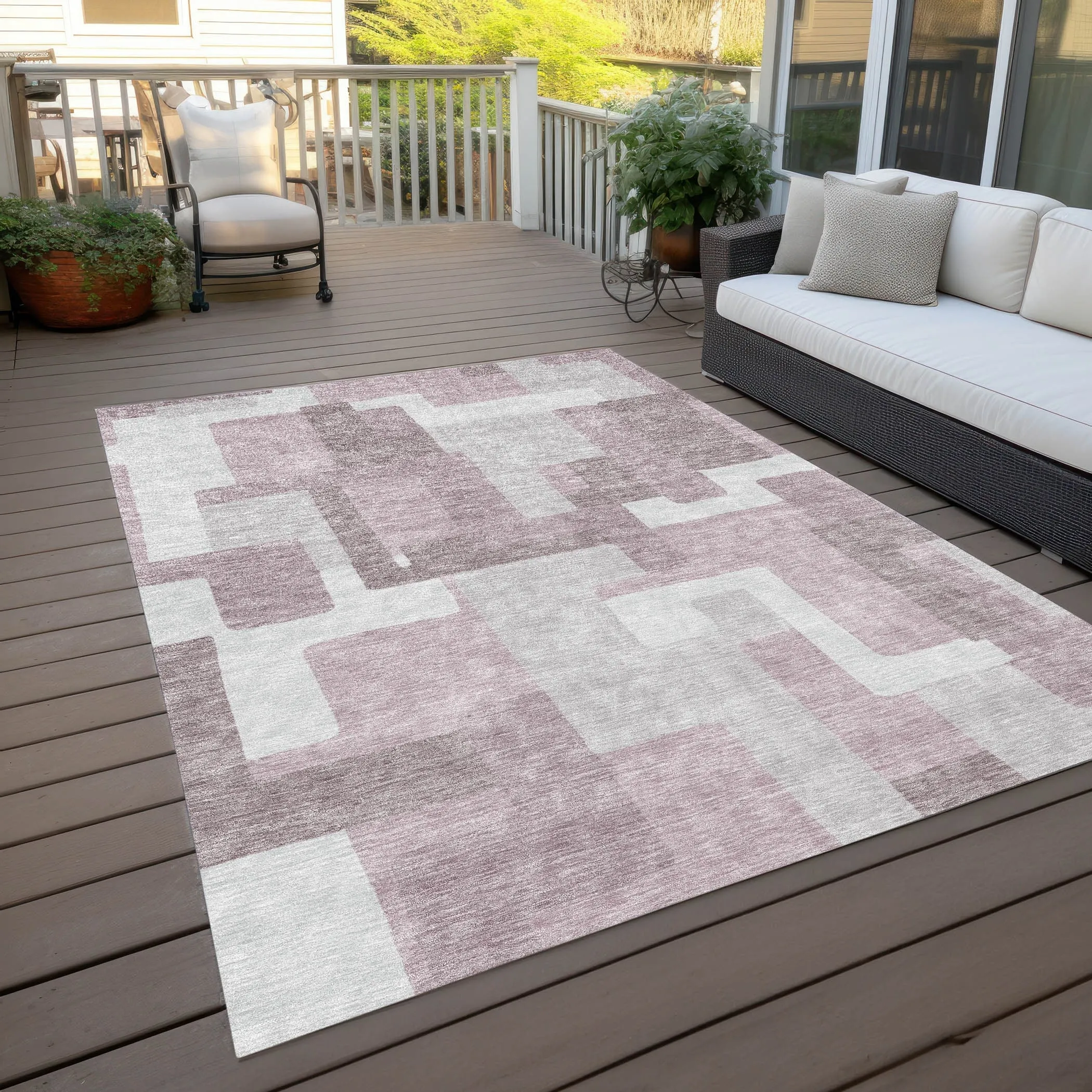 Machine Washable Indoor/ Outdoor Chantille Modern Blocks Rug