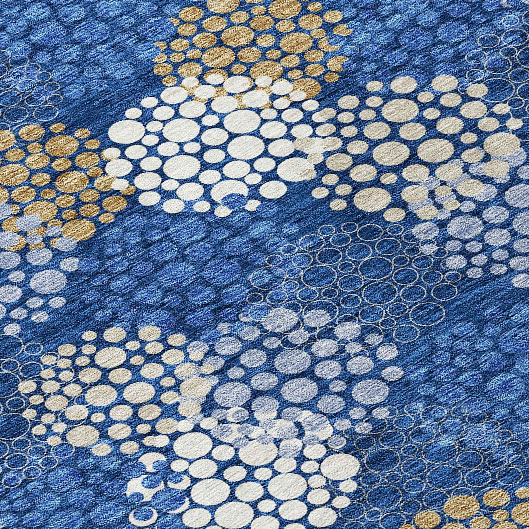 Machine Washable Indoor/ Outdoor Chantille Modern Bubbles Rug