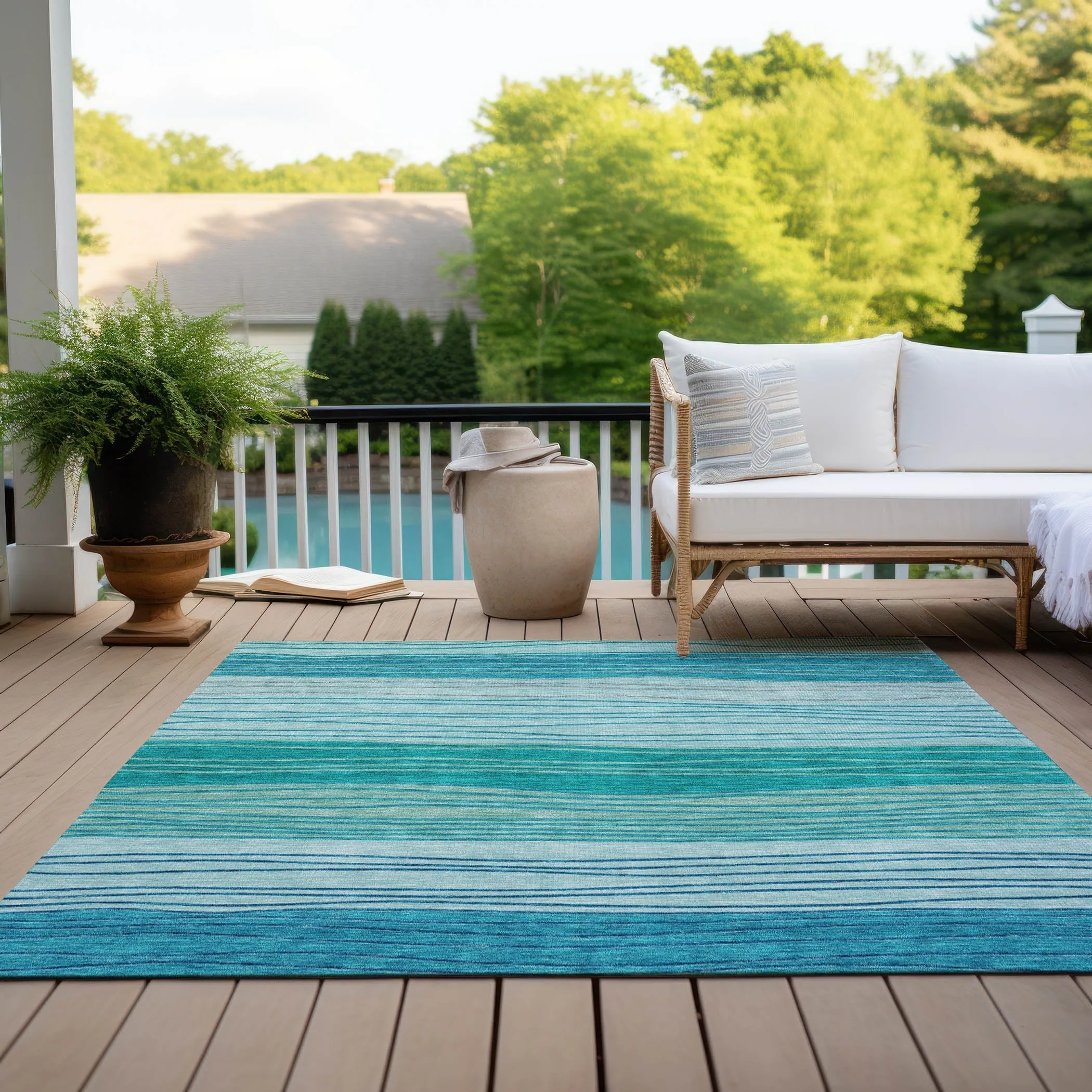 Machine Washable Indoor/ Outdoor Chantille Modern Stripes Rug
