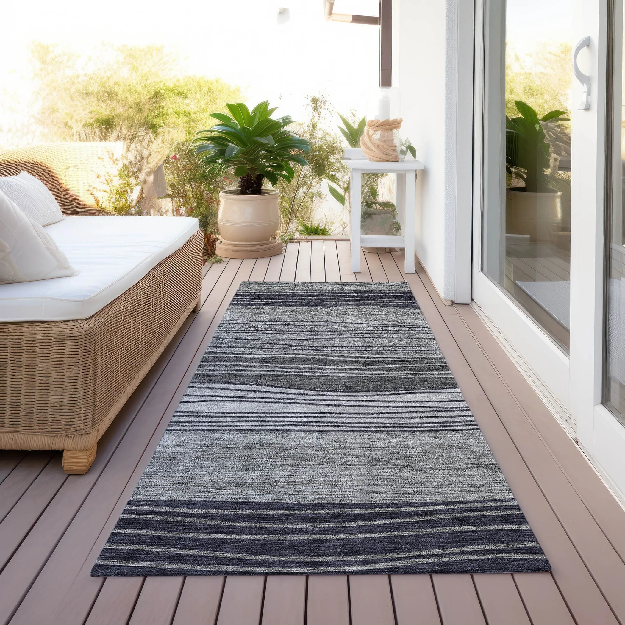 Machine Washable Indoor/ Outdoor Chantille Modern Stripes Rug