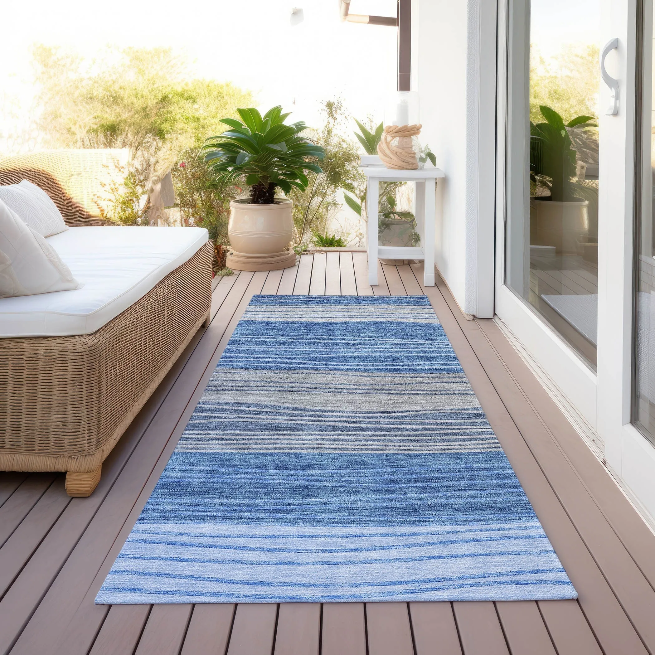 Machine Washable Indoor/ Outdoor Chantille Modern Stripes Rug