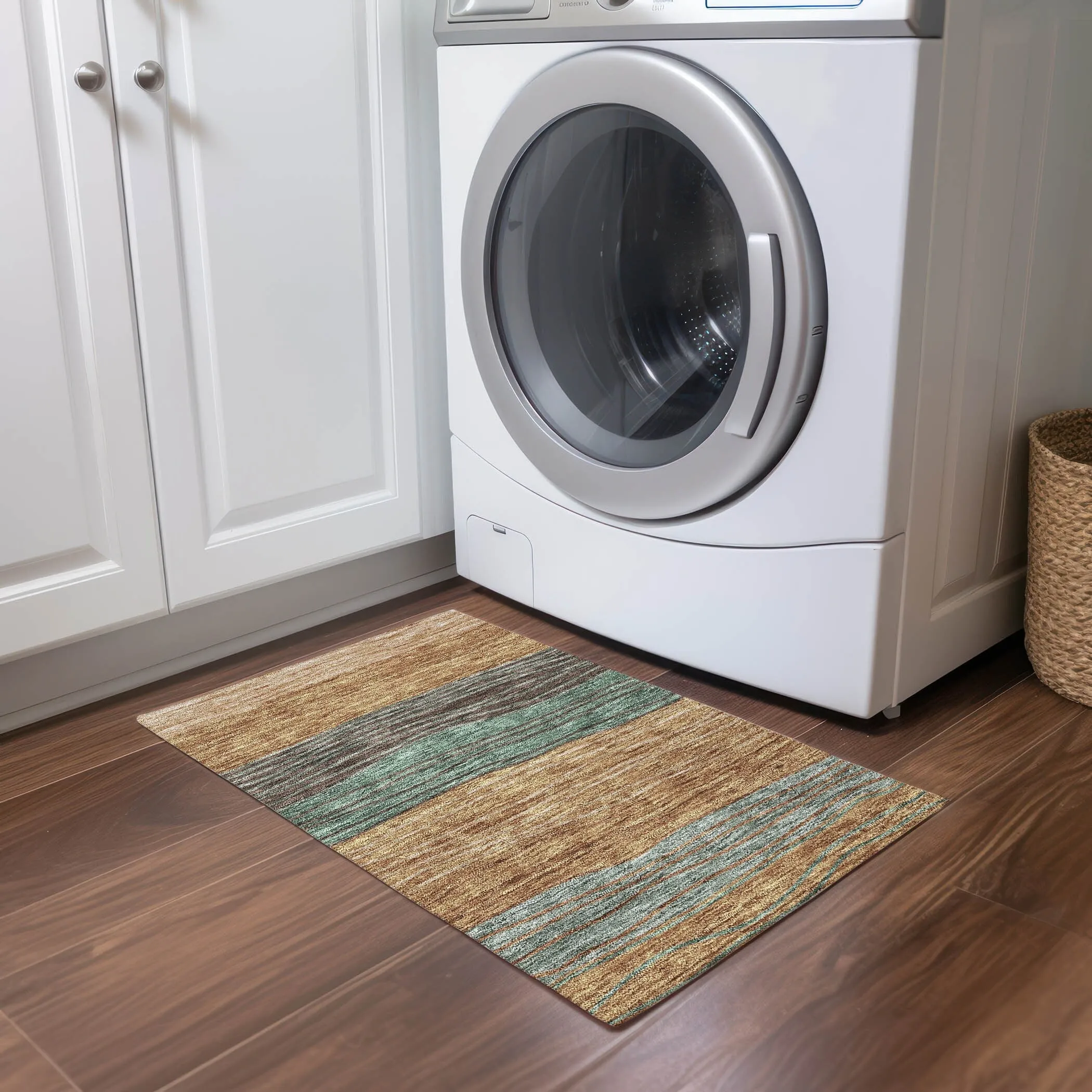 Machine Washable Indoor/ Outdoor Chantille Modern Stripes Rug
