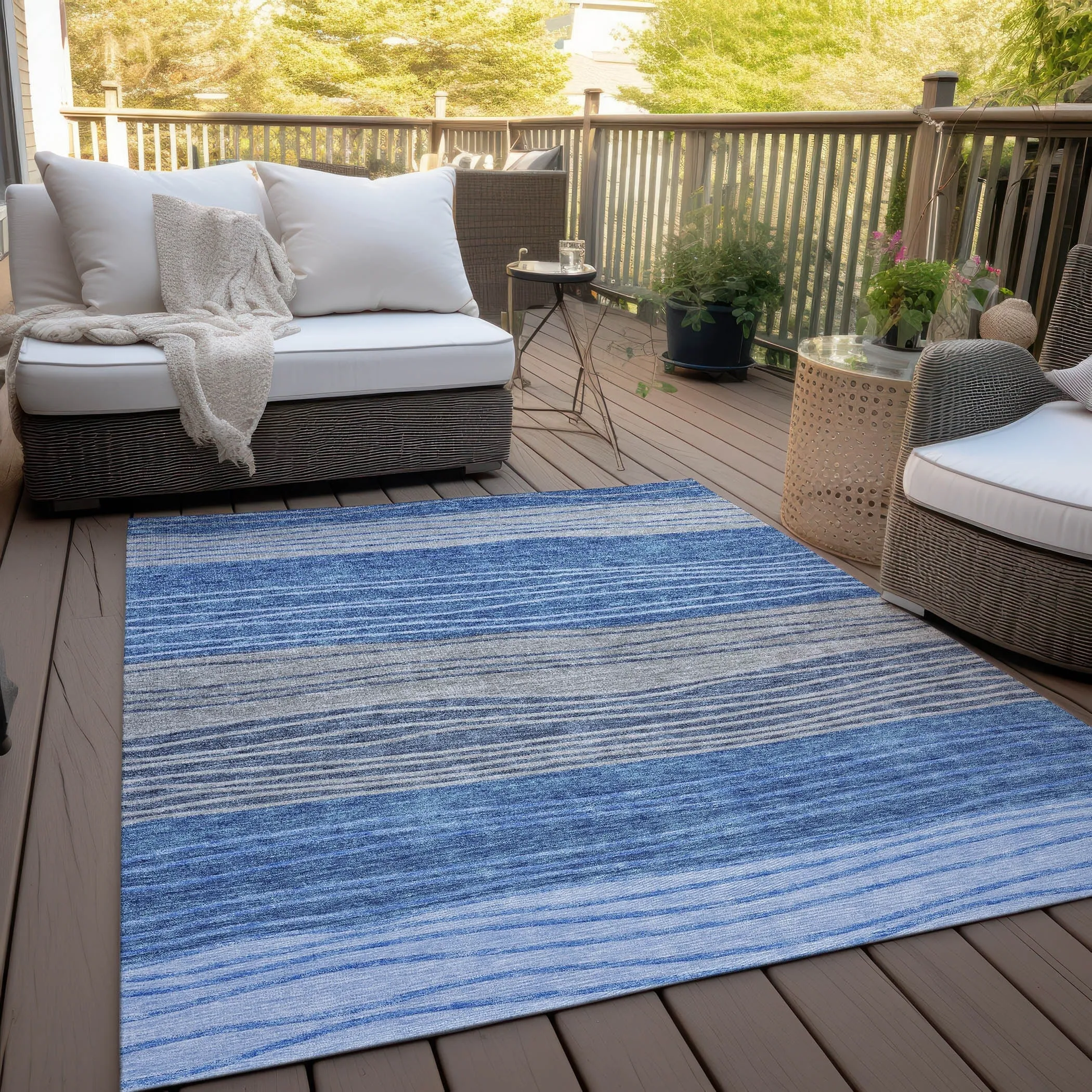 Machine Washable Indoor/ Outdoor Chantille Modern Stripes Rug