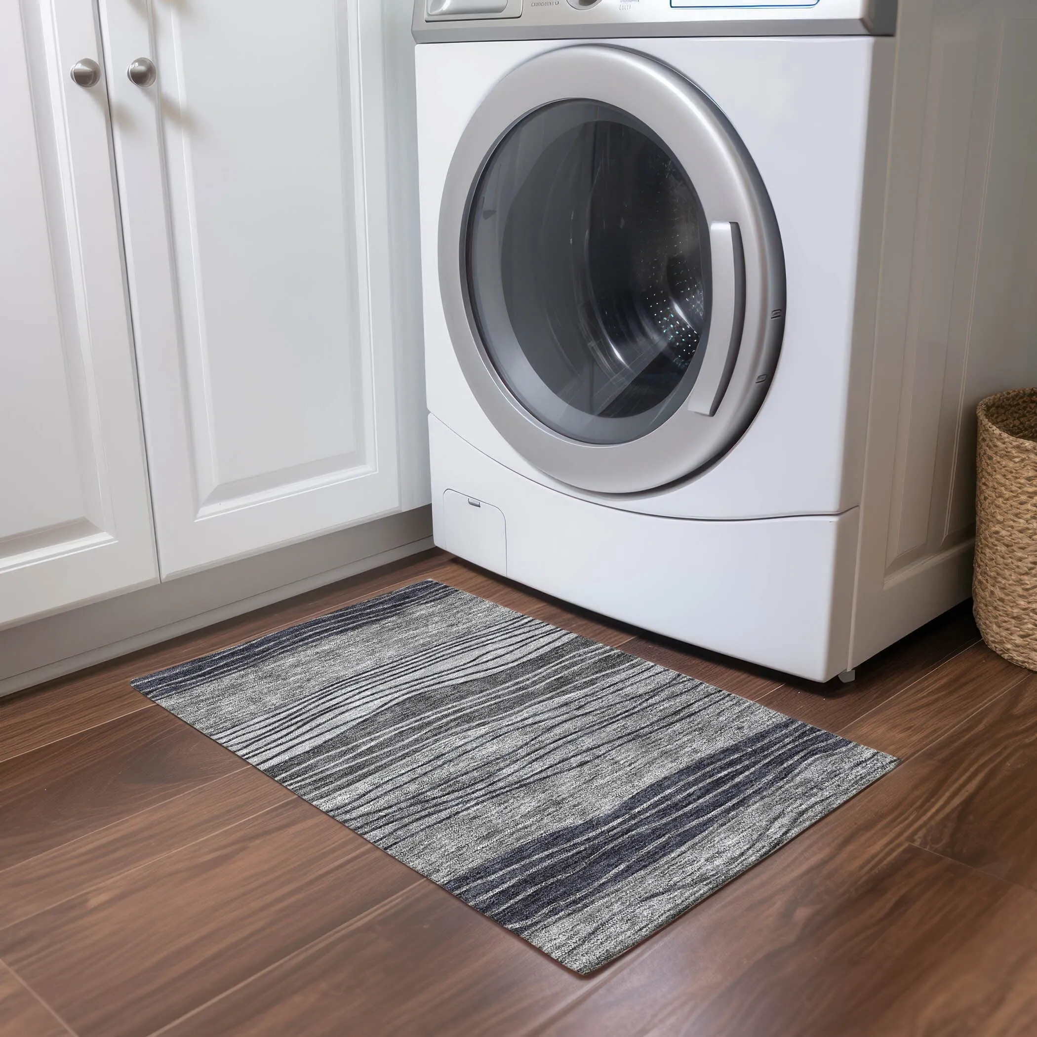 Machine Washable Indoor/ Outdoor Chantille Modern Stripes Rug