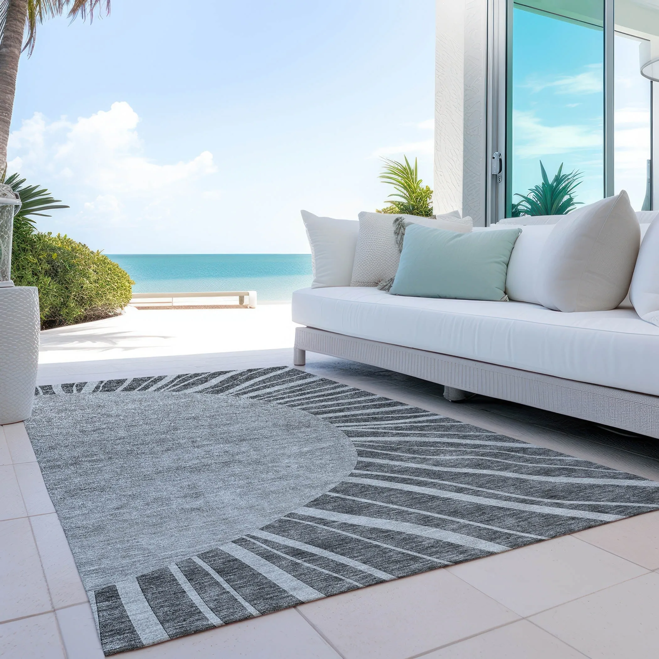 Machine Washable Indoor/ Outdoor Chantille Modern Sunburst Rug