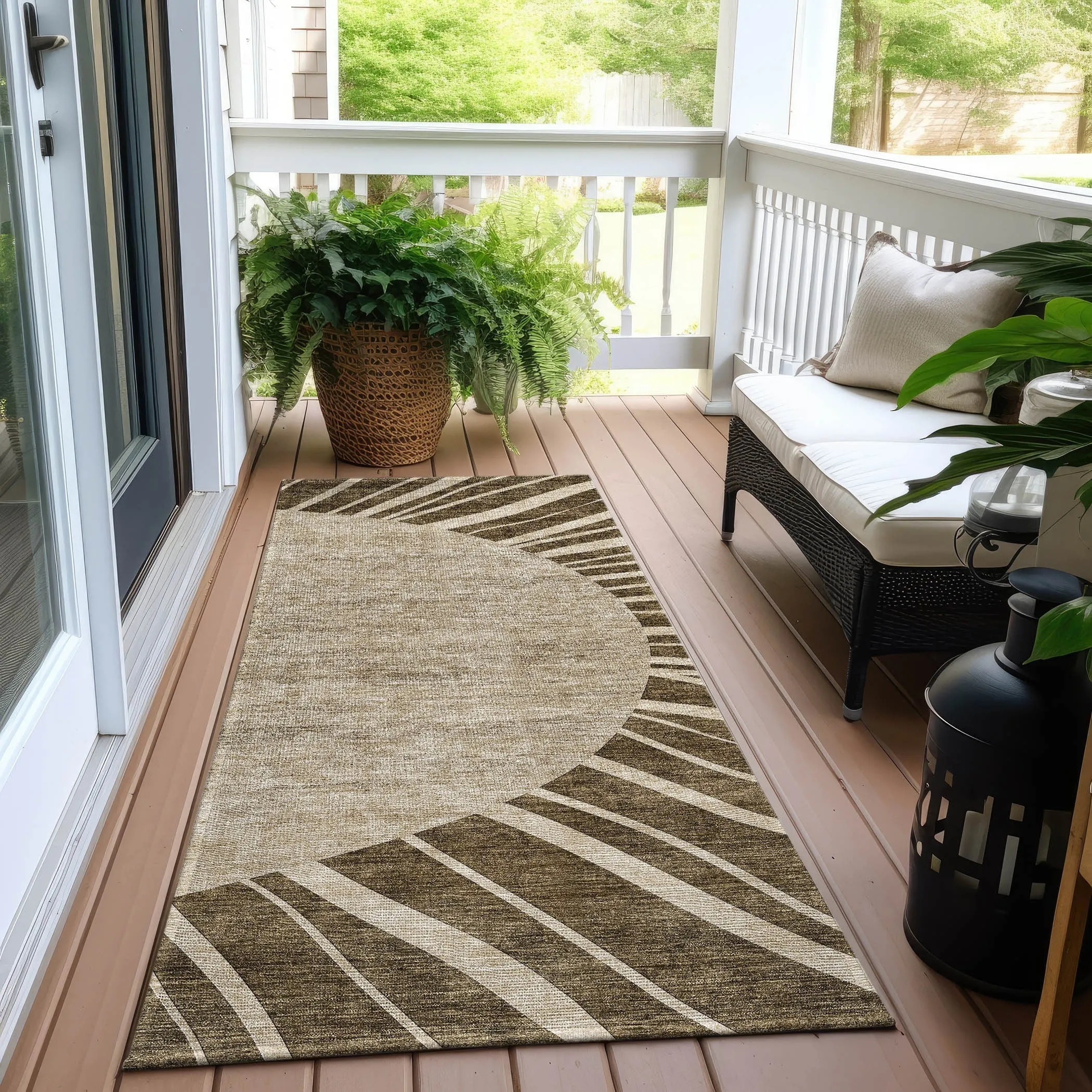 Machine Washable Indoor/ Outdoor Chantille Modern Sunburst Rug