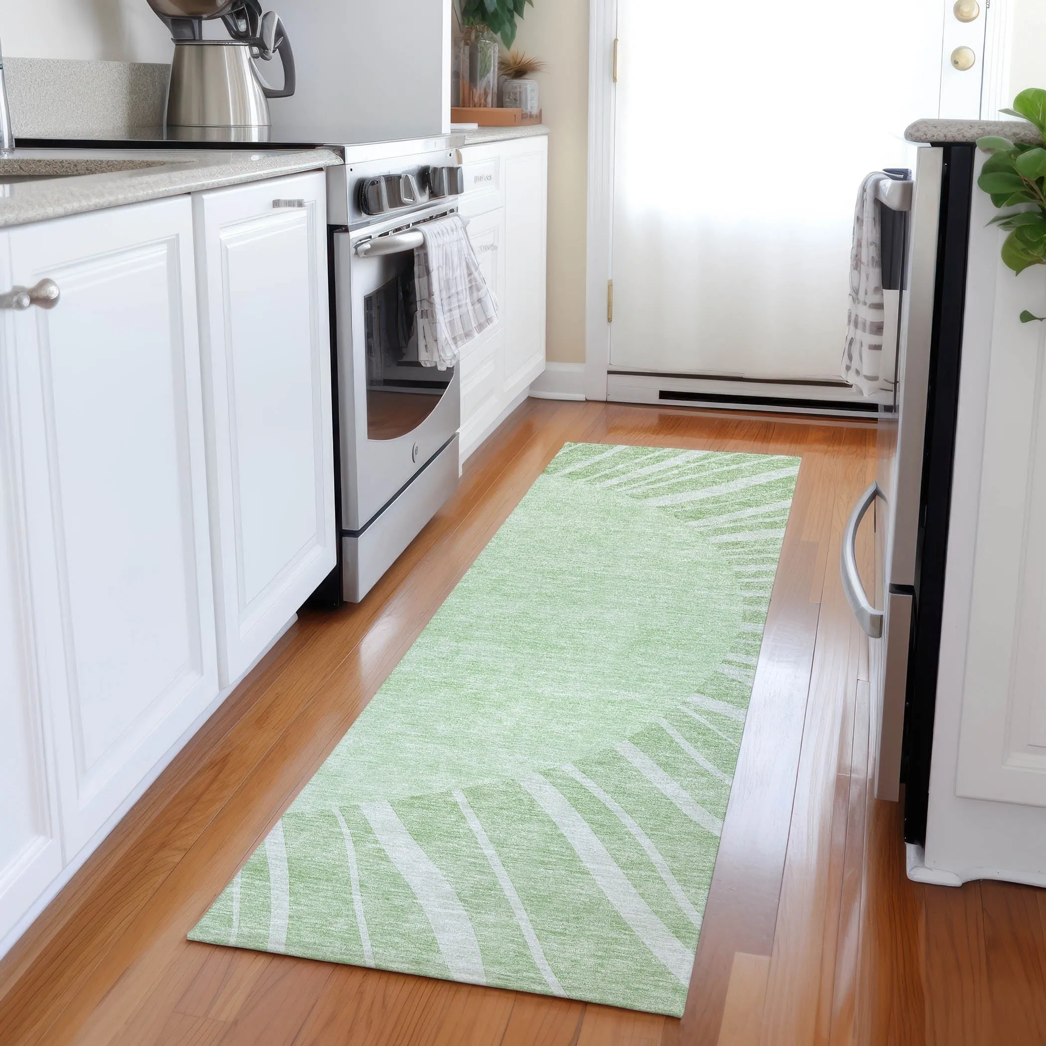 Machine Washable Indoor/ Outdoor Chantille Modern Sunburst Rug