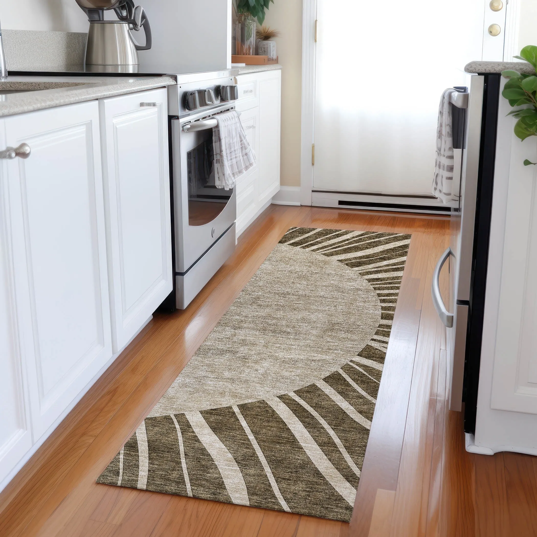 Machine Washable Indoor/ Outdoor Chantille Modern Sunburst Rug