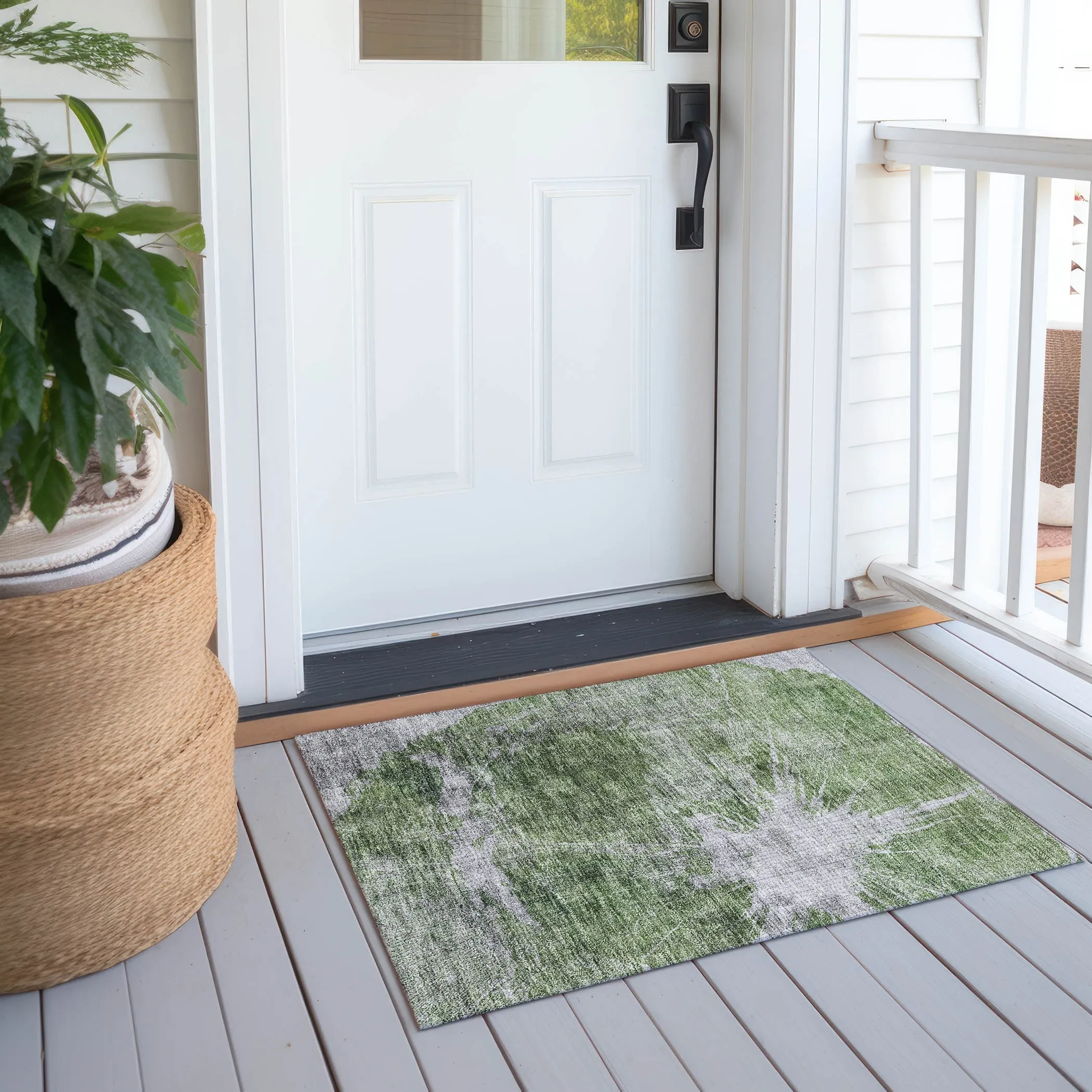 Machine Washable Indoor/ Outdoor Chantille Modern Tree Grain Rug