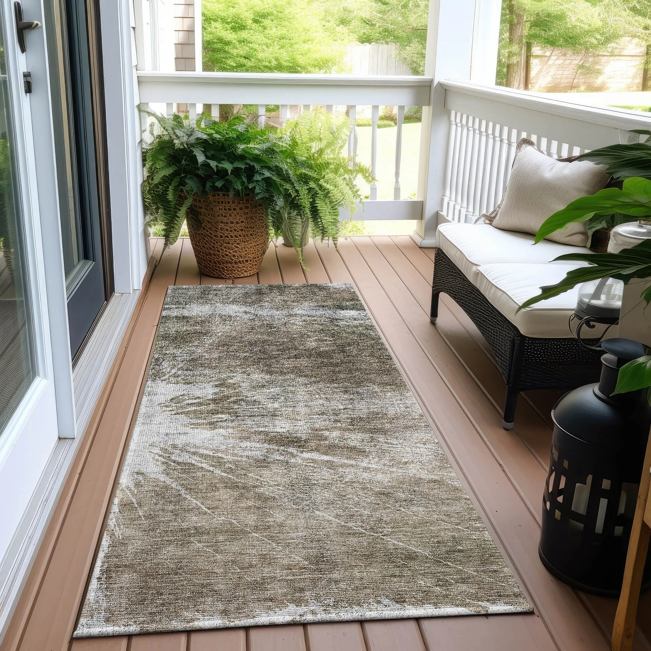 Machine Washable Indoor/ Outdoor Chantille Modern Tree Grain Rug