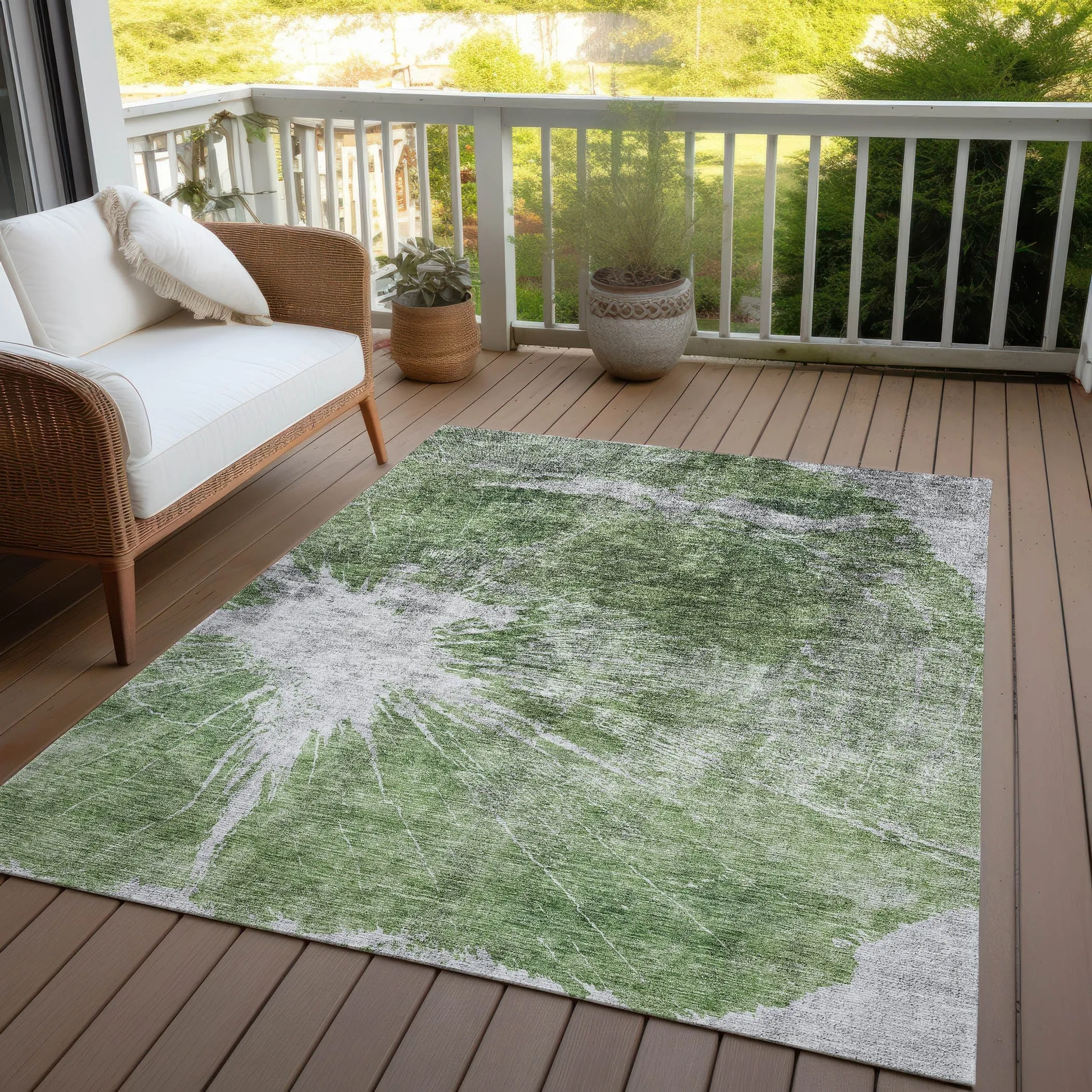 Machine Washable Indoor/ Outdoor Chantille Modern Tree Grain Rug