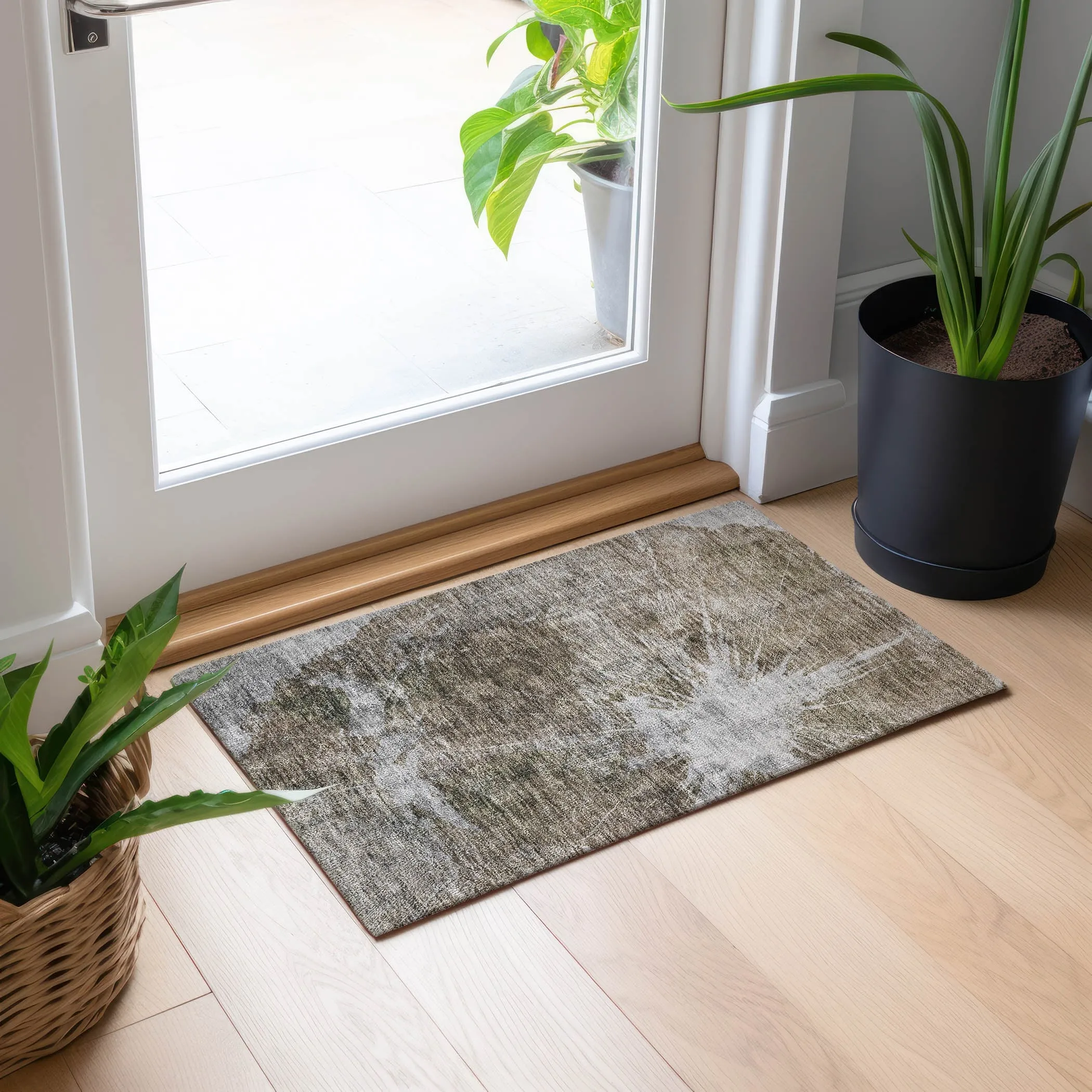 Machine Washable Indoor/ Outdoor Chantille Modern Tree Grain Rug