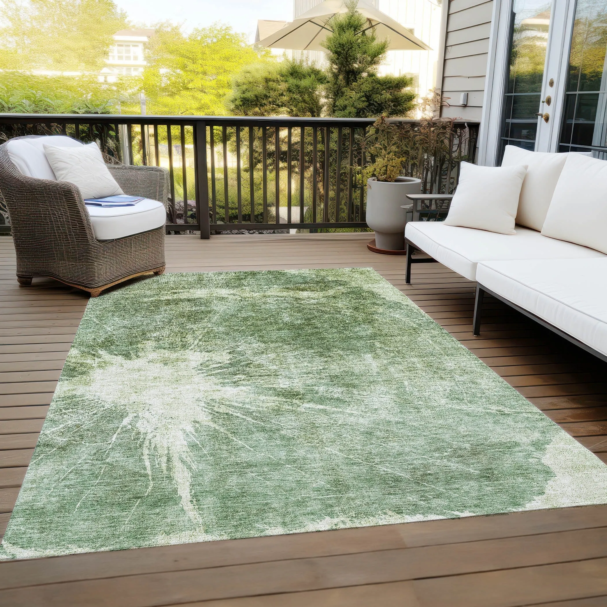 Machine Washable Indoor/ Outdoor Chantille Modern Tree Grain Rug