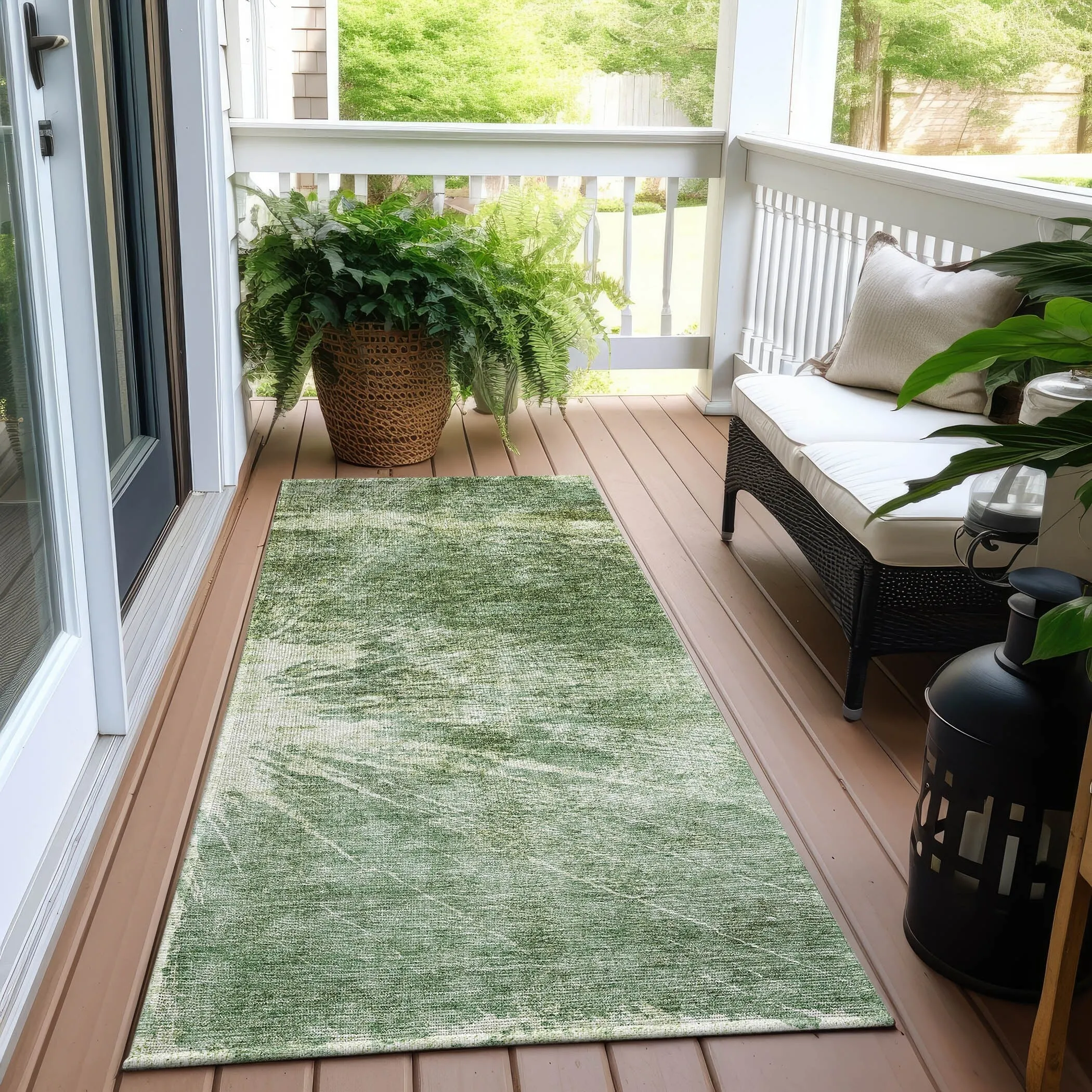 Machine Washable Indoor/ Outdoor Chantille Modern Tree Grain Rug