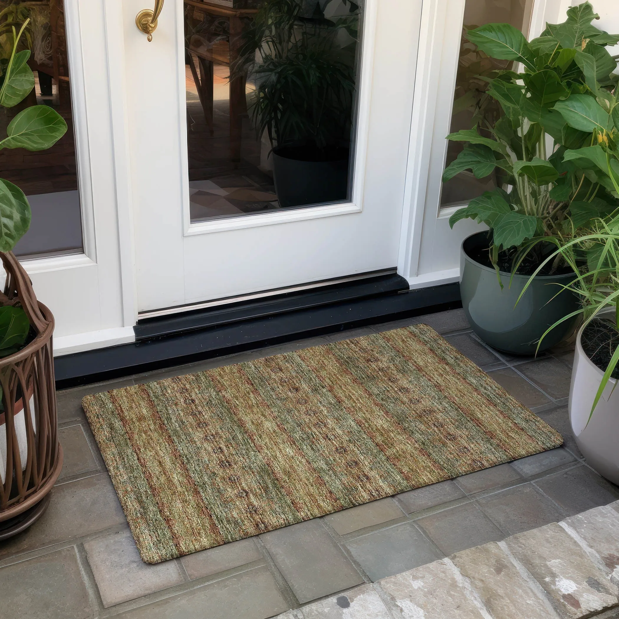 Machine Washable Indoor/ Outdoor Chantille Ombre Stripes Rug