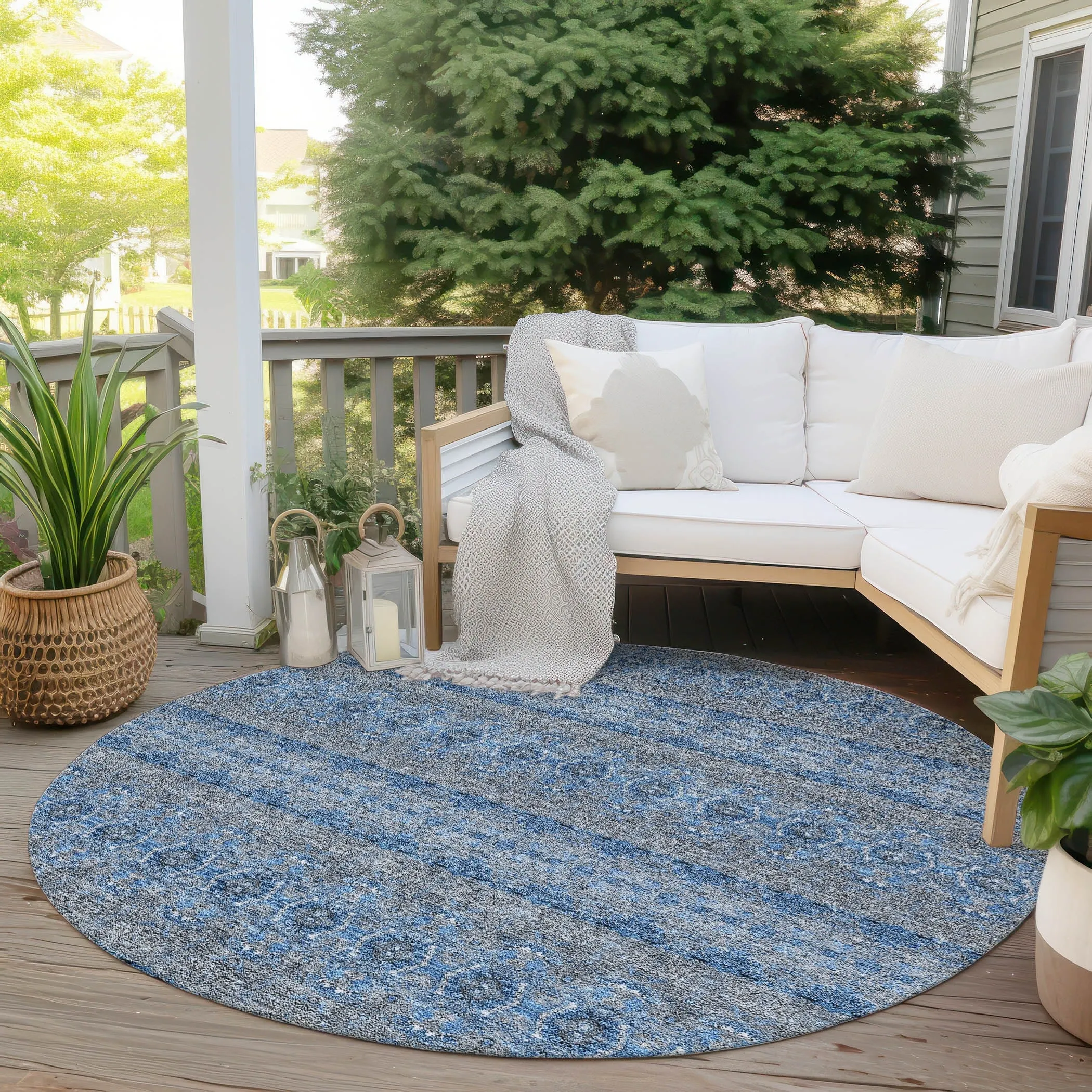Machine Washable Indoor/ Outdoor Chantille Ombre Stripes Rug