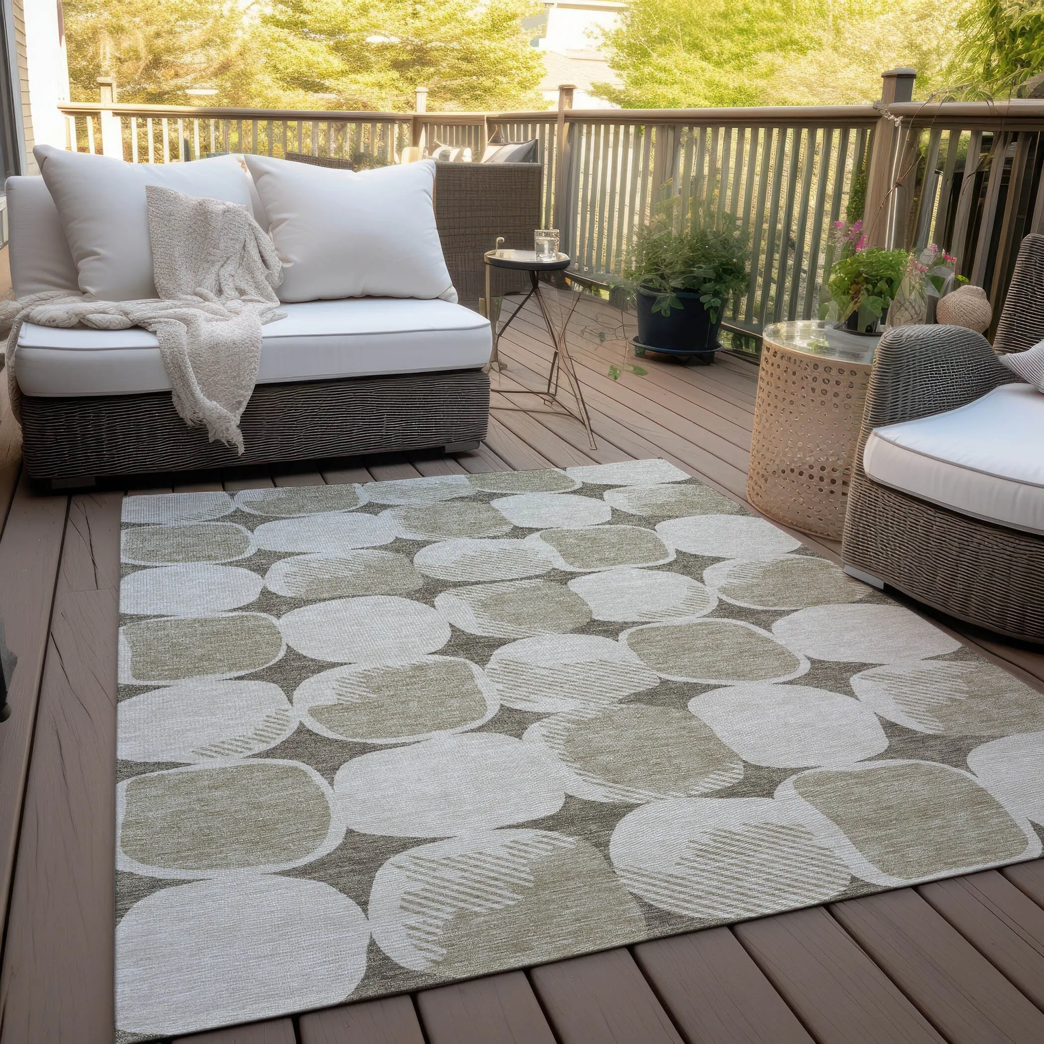 Machine Washable Indoor/ Outdoor Chantille Puffy Modern Rug
