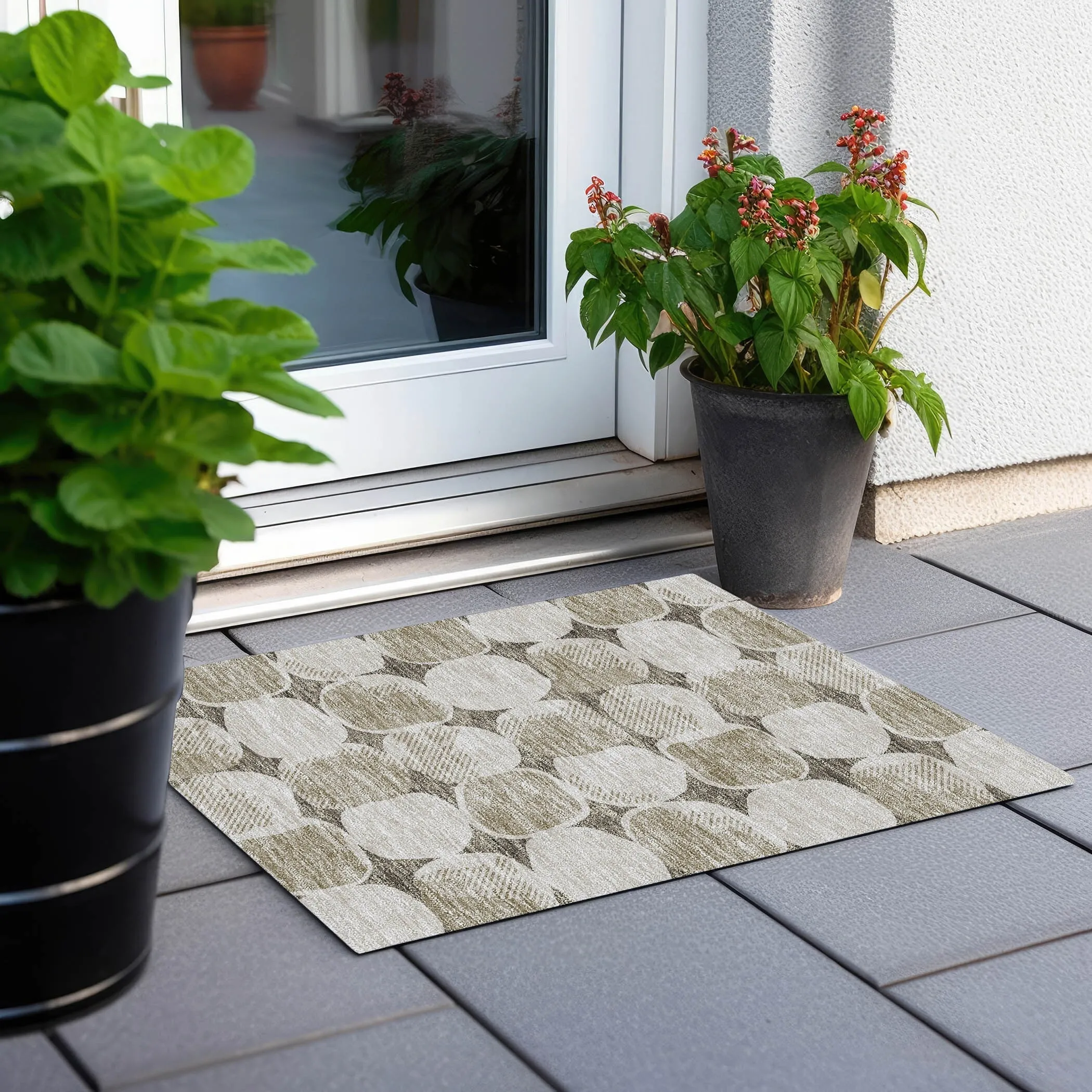 Machine Washable Indoor/ Outdoor Chantille Puffy Modern Rug