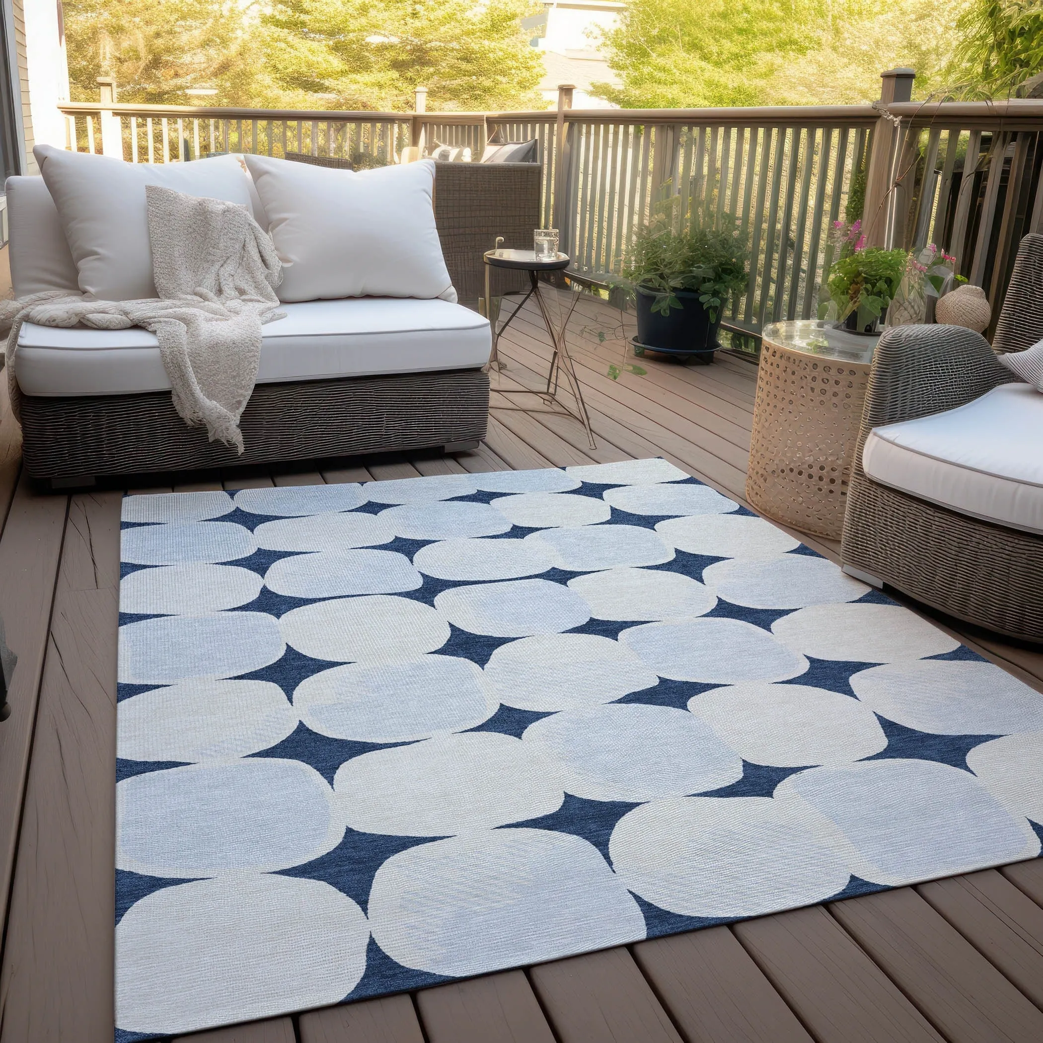Machine Washable Indoor/ Outdoor Chantille Puffy Modern Rug