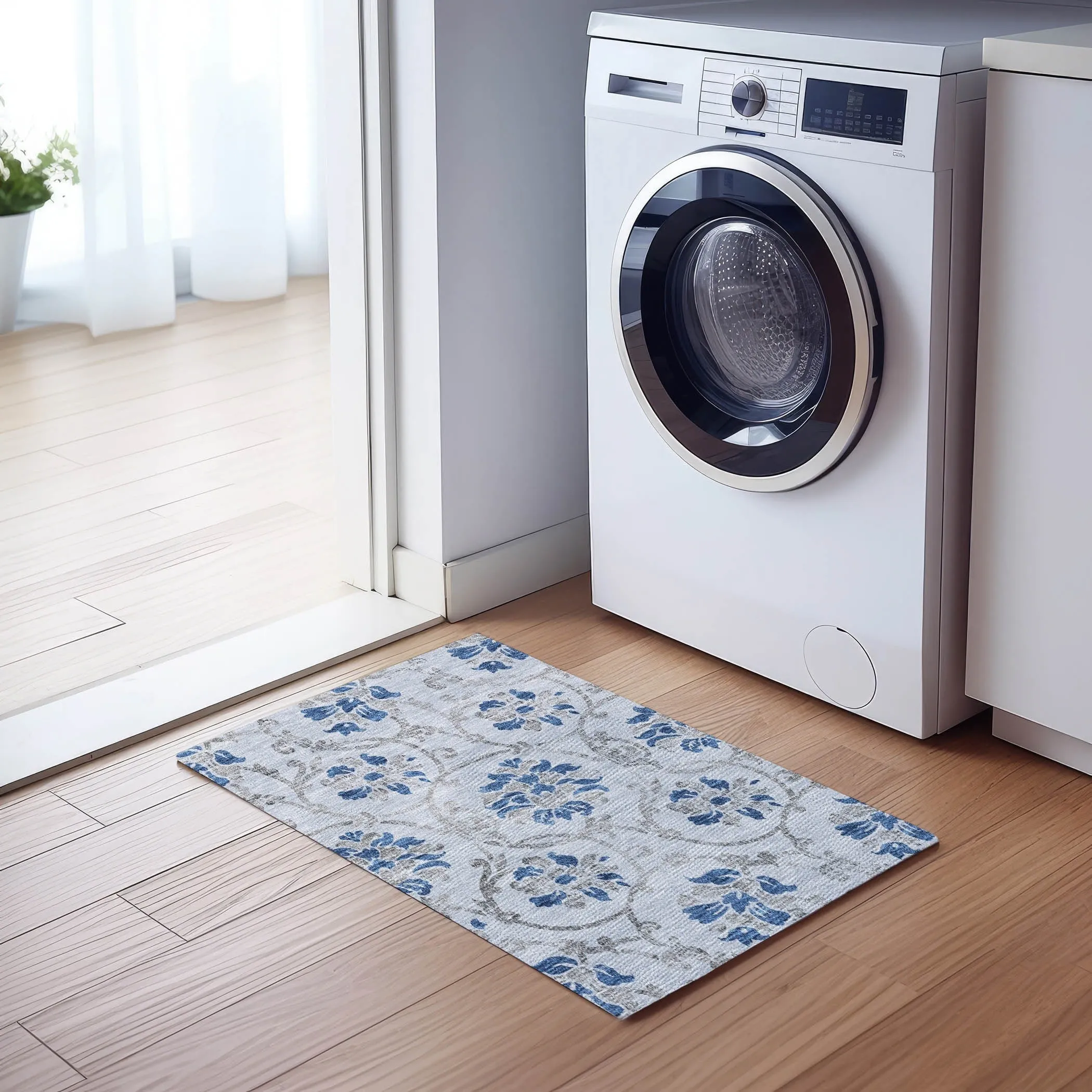 Machine Washable Indoor/ Outdoor Chantille Scroll Floral Rug
