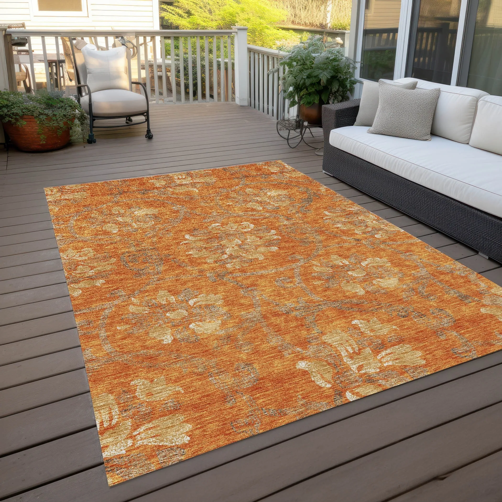 Machine Washable Indoor/ Outdoor Chantille Scroll Floral Rug