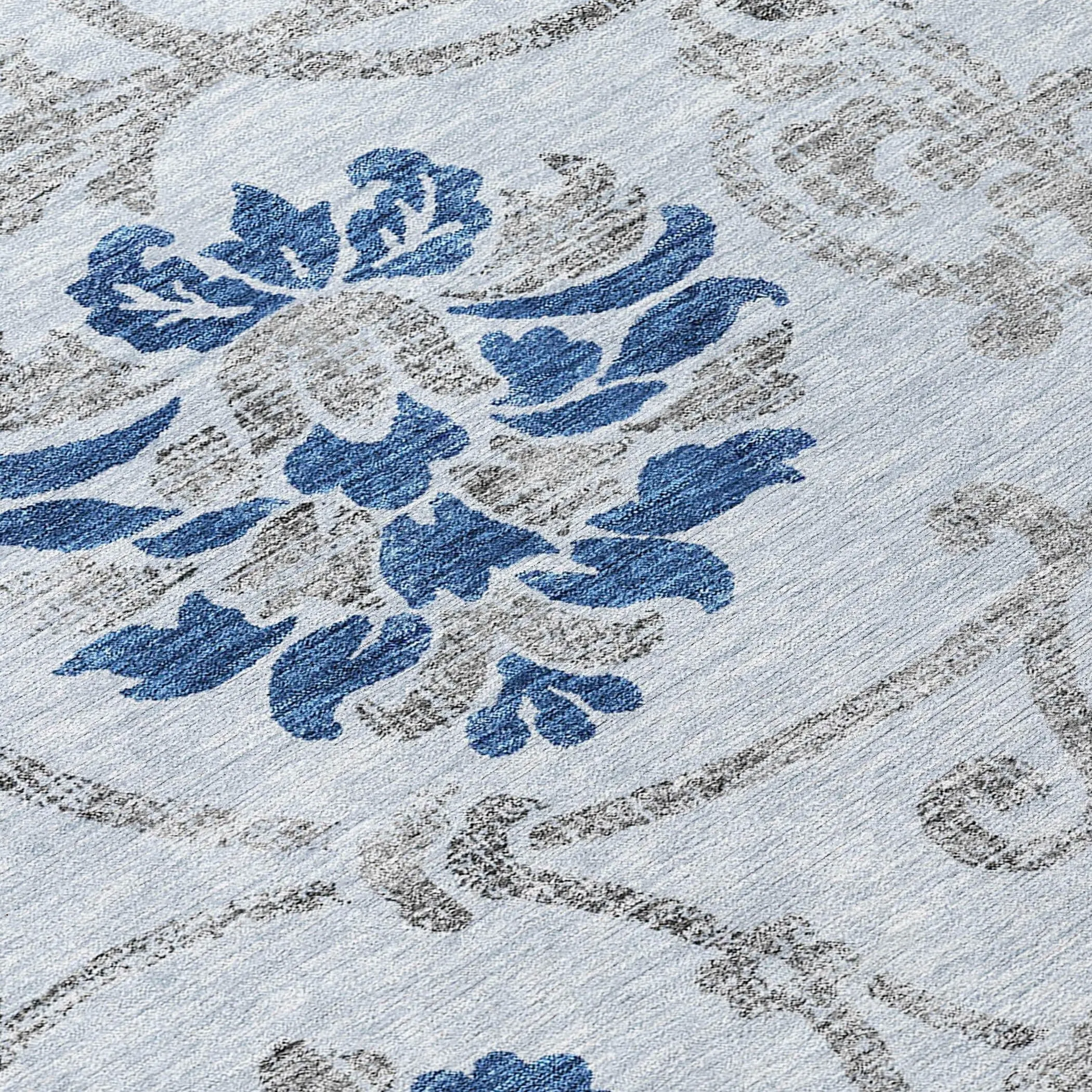 Machine Washable Indoor/ Outdoor Chantille Scroll Floral Rug