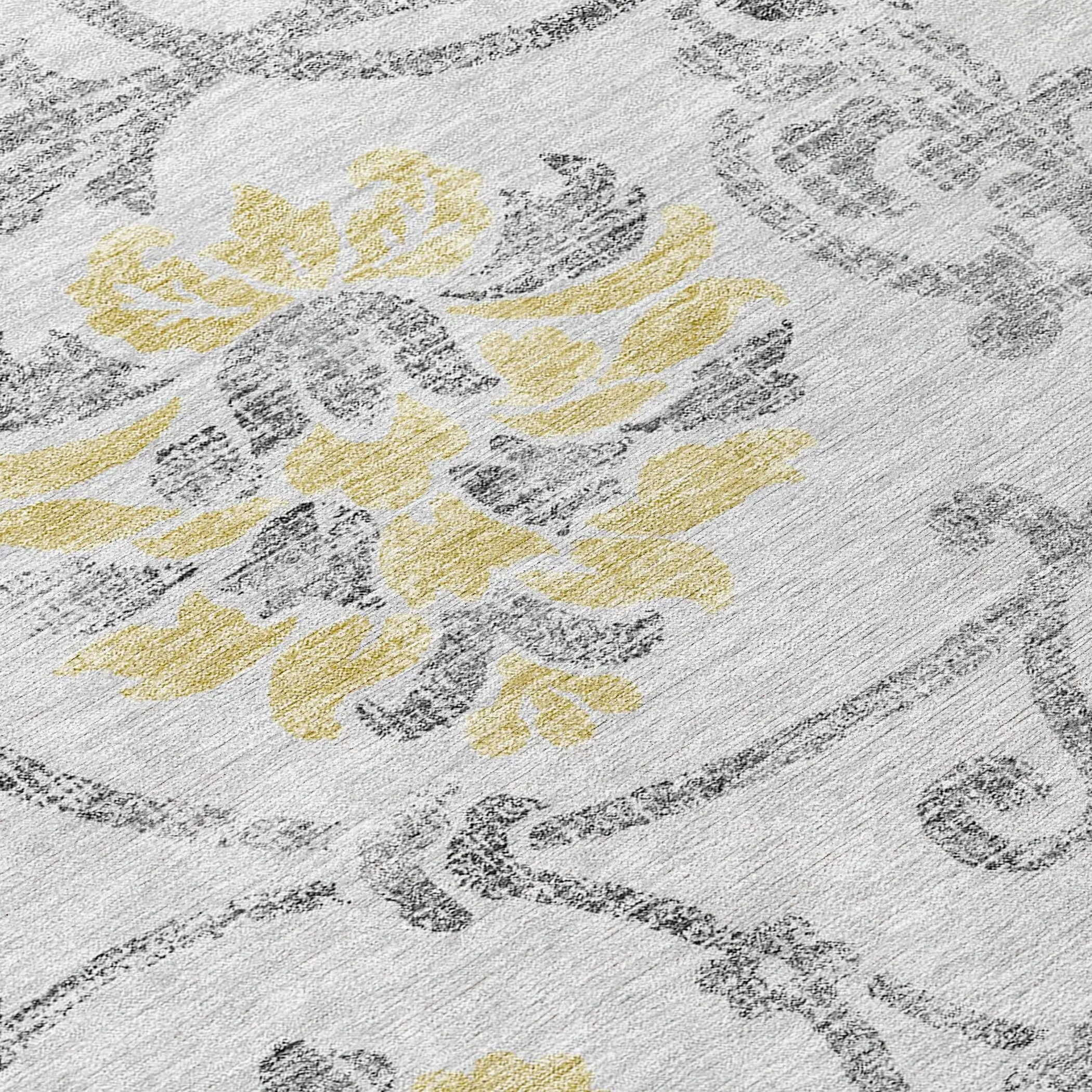 Machine Washable Indoor/ Outdoor Chantille Scroll Floral Rug