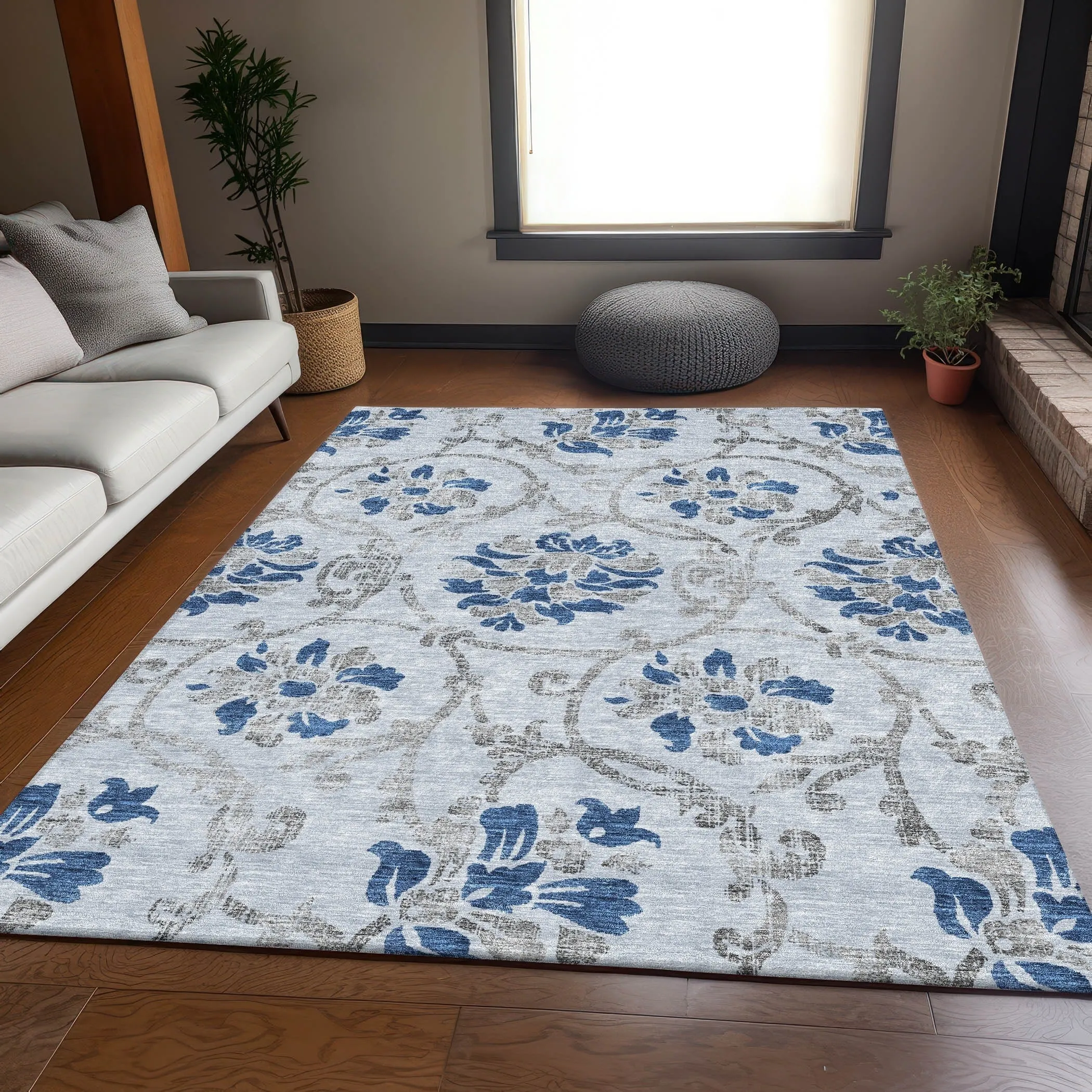 Machine Washable Indoor/ Outdoor Chantille Scroll Floral Rug