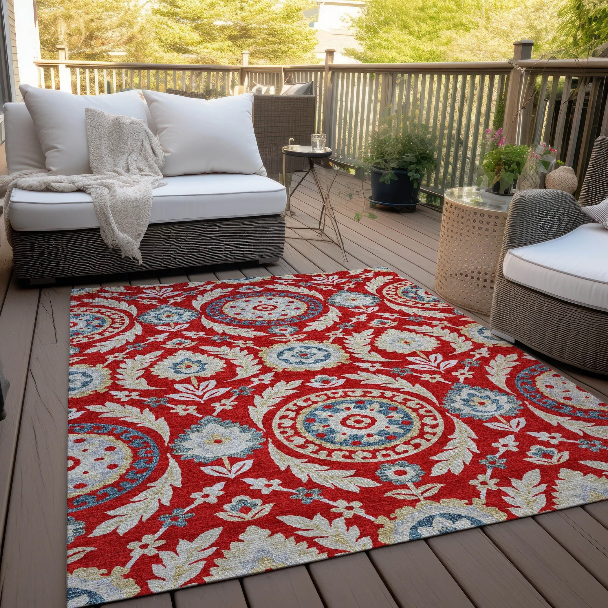 Machine Washable Indoor/ Outdoor Chantille Suzani Boho Rug