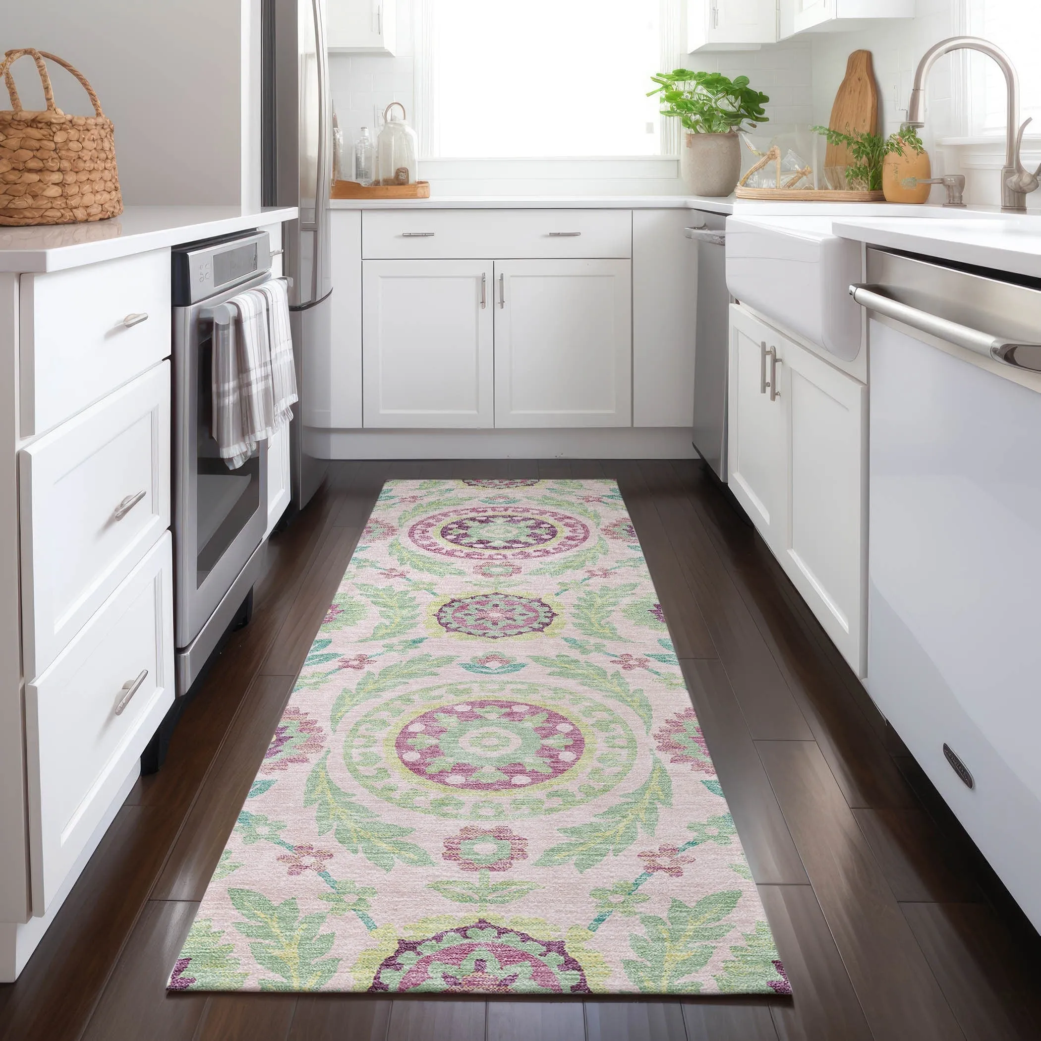 Machine Washable Indoor/ Outdoor Chantille Suzani Boho Rug