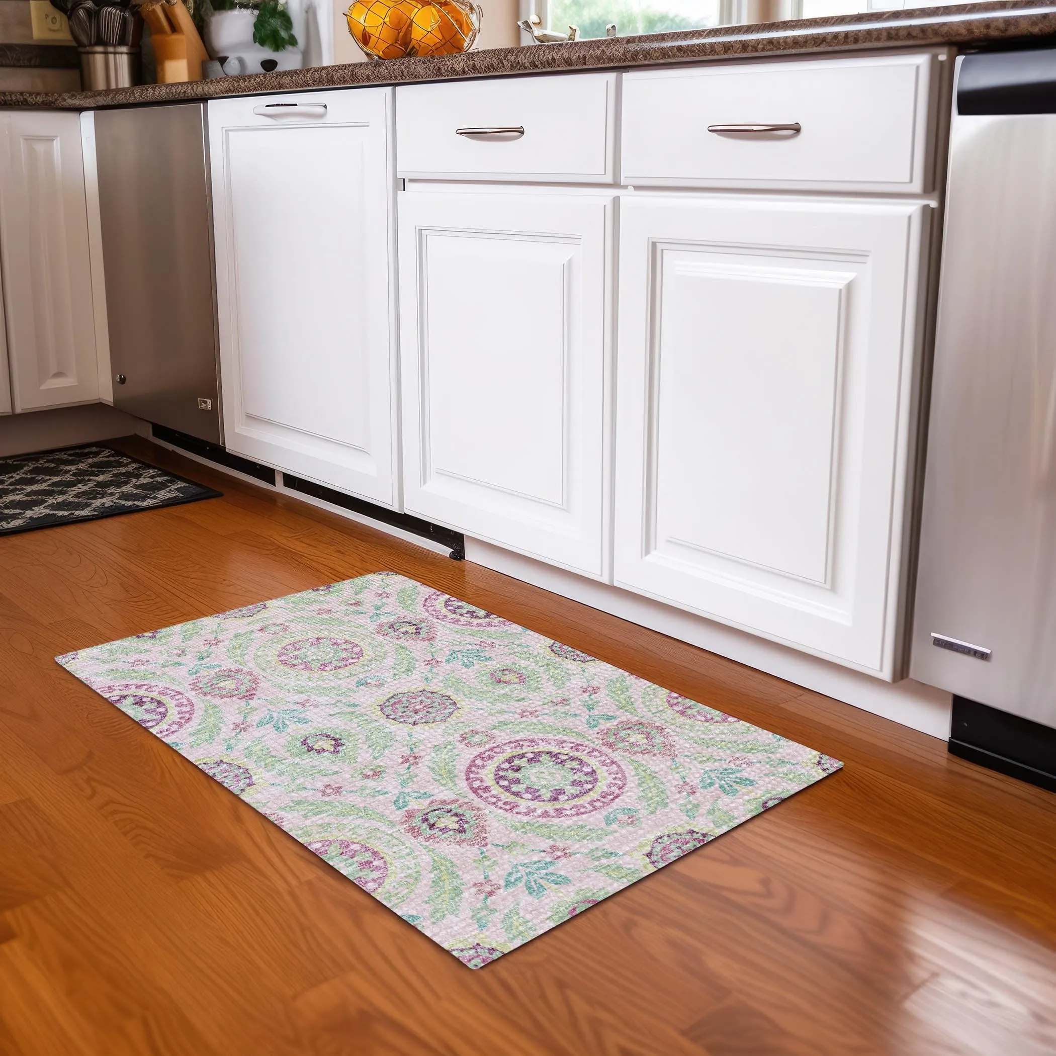 Machine Washable Indoor/ Outdoor Chantille Suzani Boho Rug