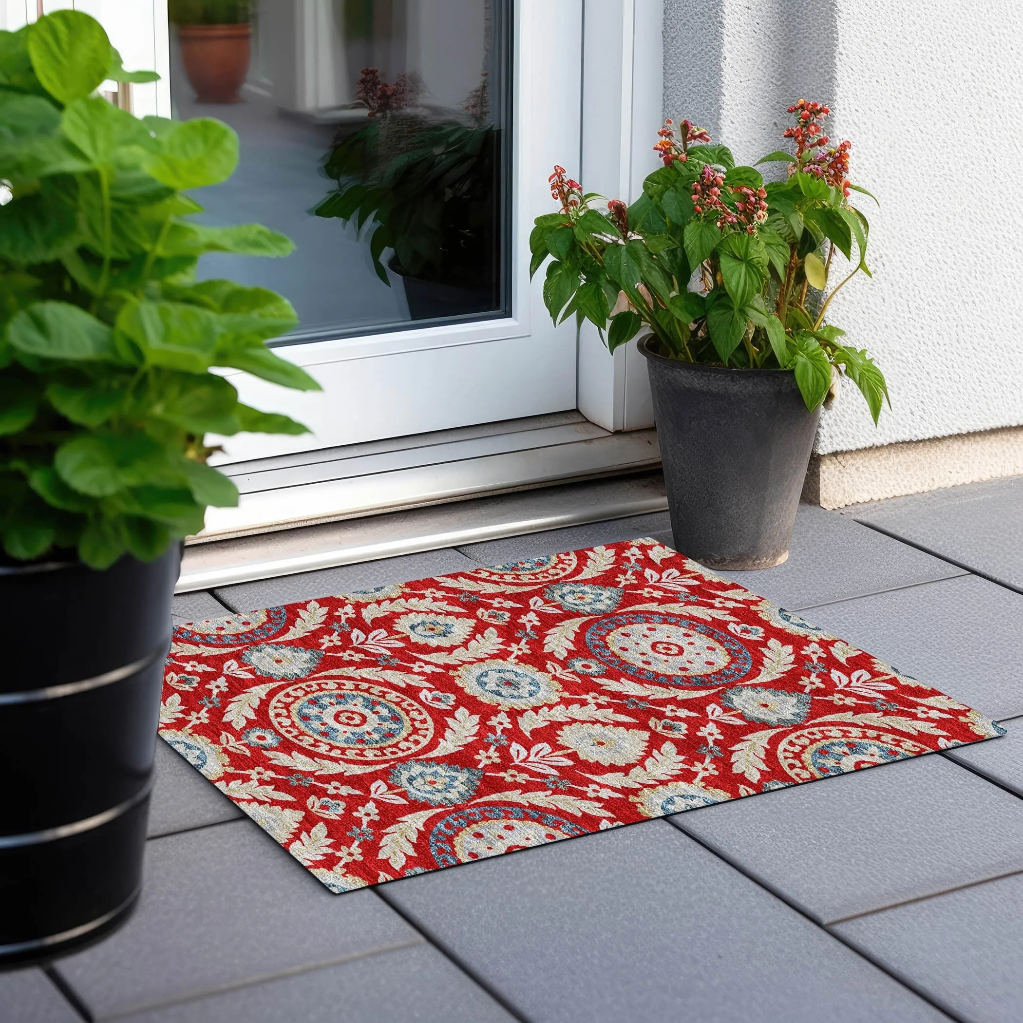 Machine Washable Indoor/ Outdoor Chantille Suzani Boho Rug