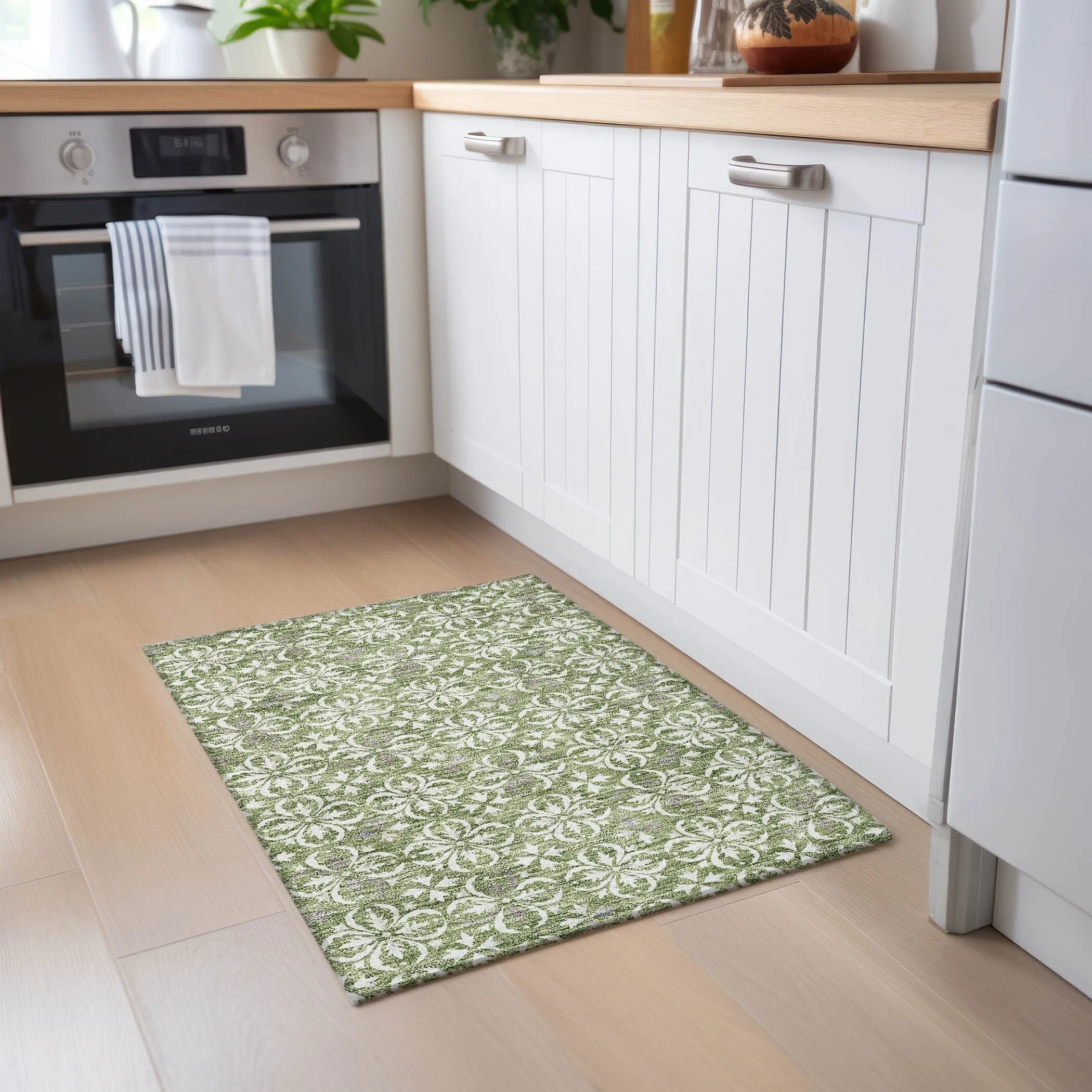 Machine Washable Indoor/ Outdoor Chantille Traditional Medallion Rug