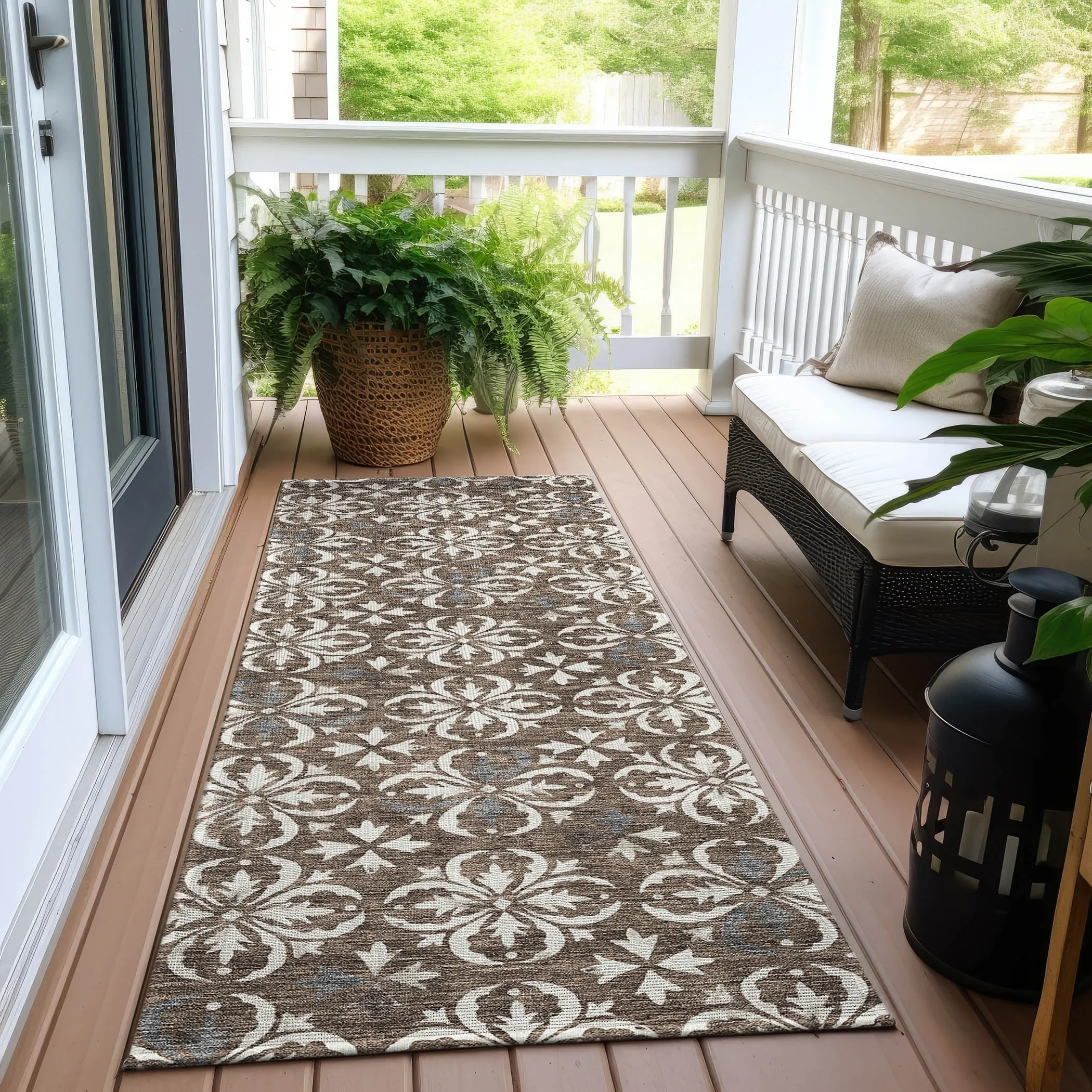 Machine Washable Indoor/ Outdoor Chantille Traditional Medallion Rug